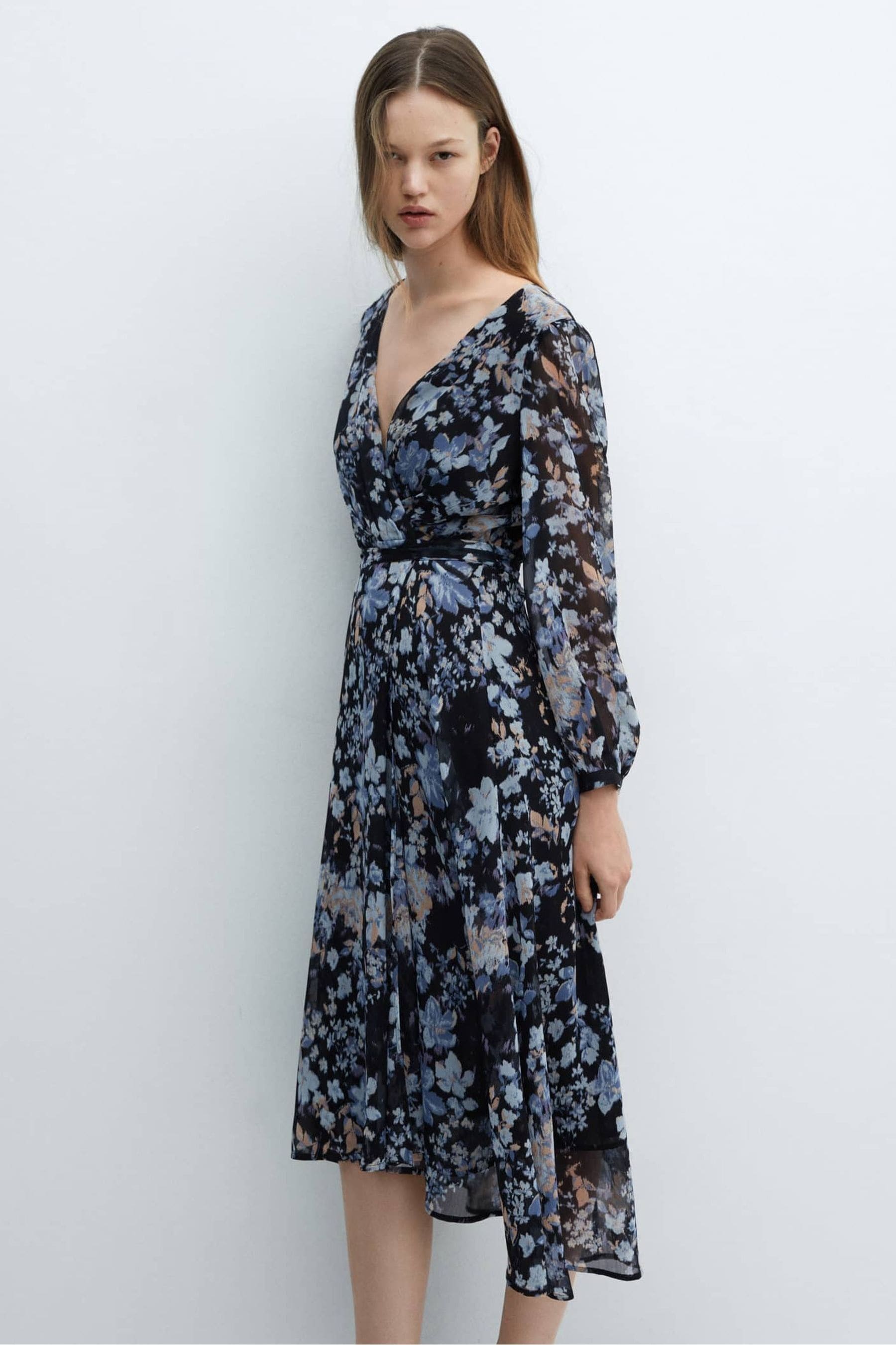Black floral flowy dress clearance