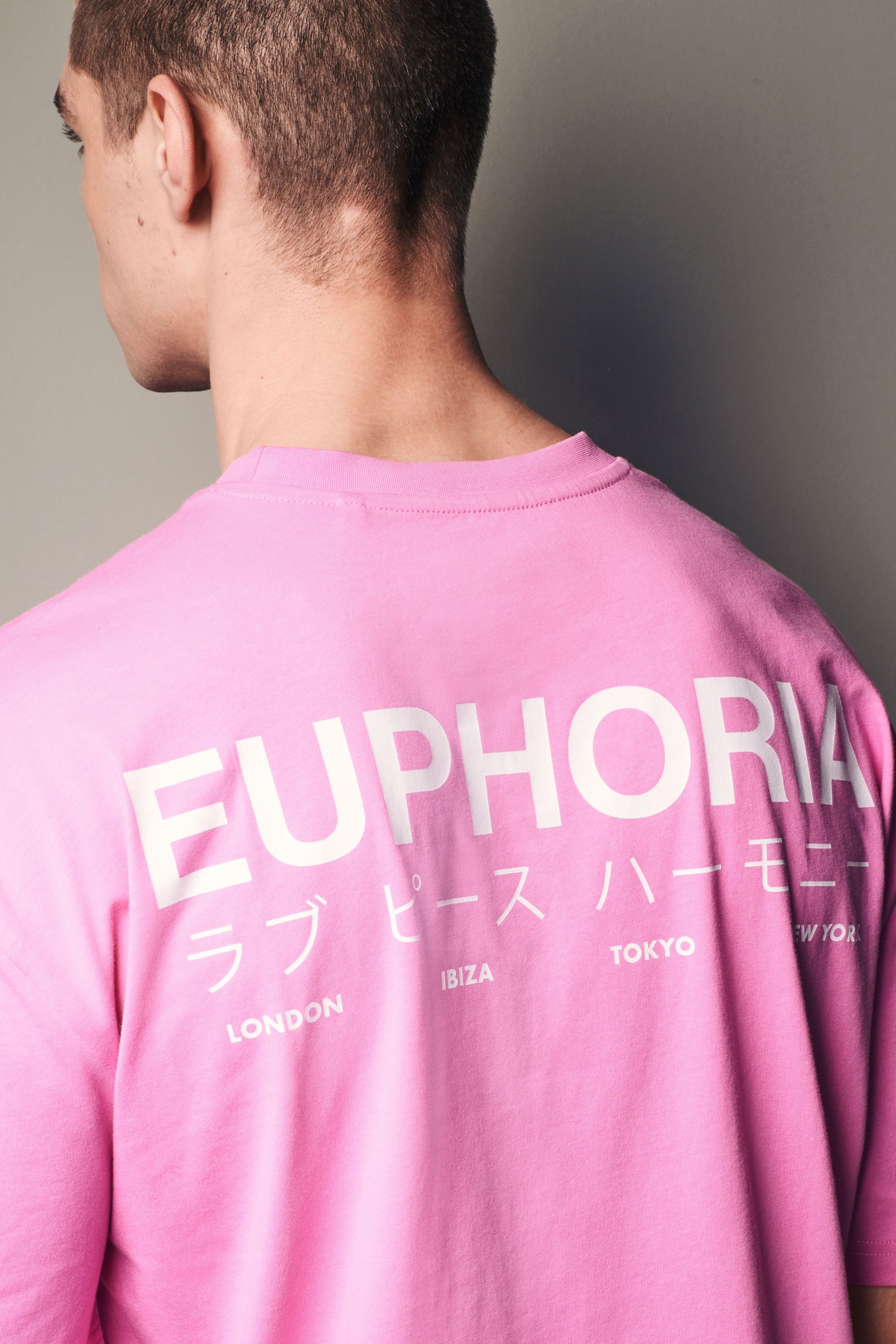 Pink Relaxed Fit Back Print Graphic T-Shirt - Image 5 of 9