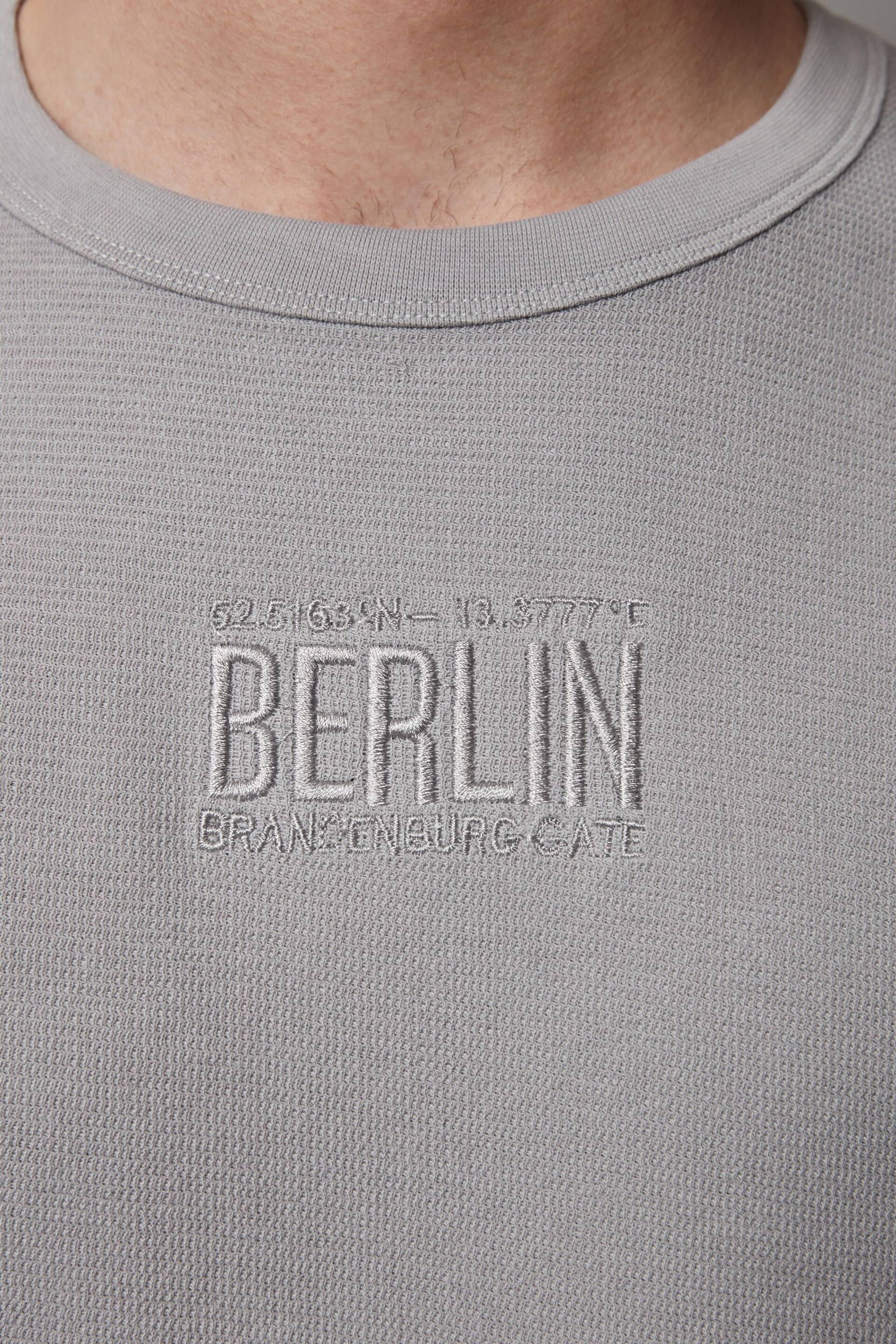 Light Grey Single Relaxed Fit Graphic Heavyweight T-Shirt - Image 5 of 5