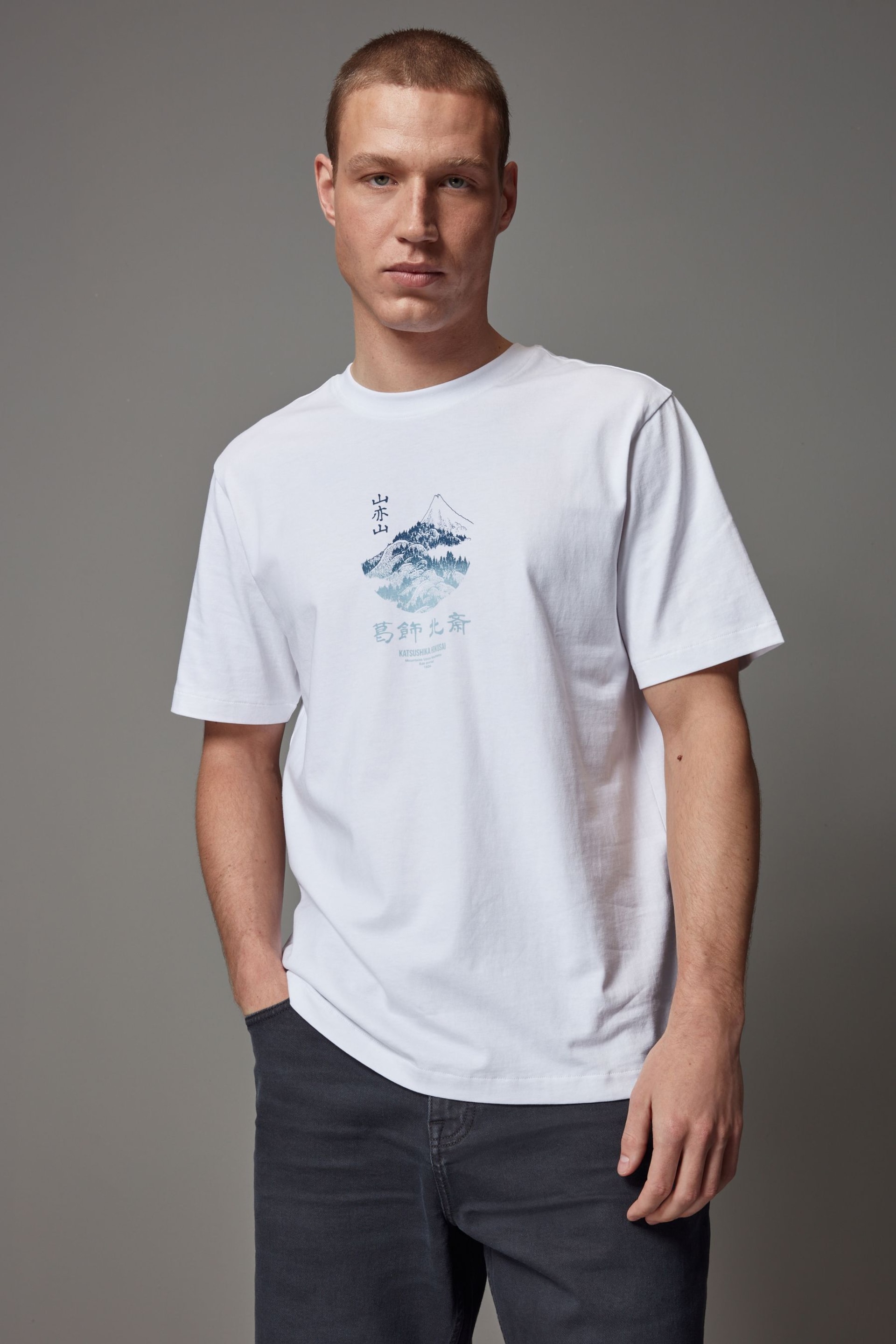 White Hokusai Mountain Artist Licence T-Shirt - Image 2 of 9
