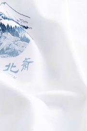 White Hokusai Mountain Artist Licence T-Shirt - Image 9 of 9