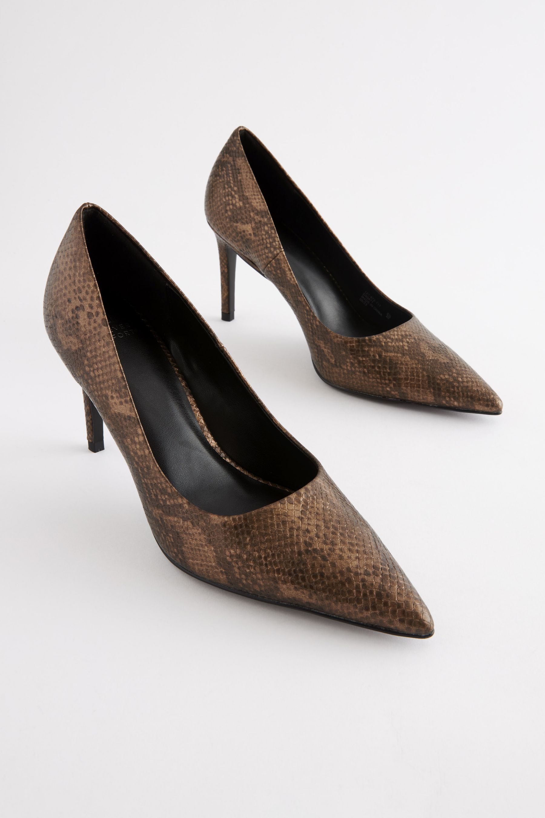 Bronze court shoes top