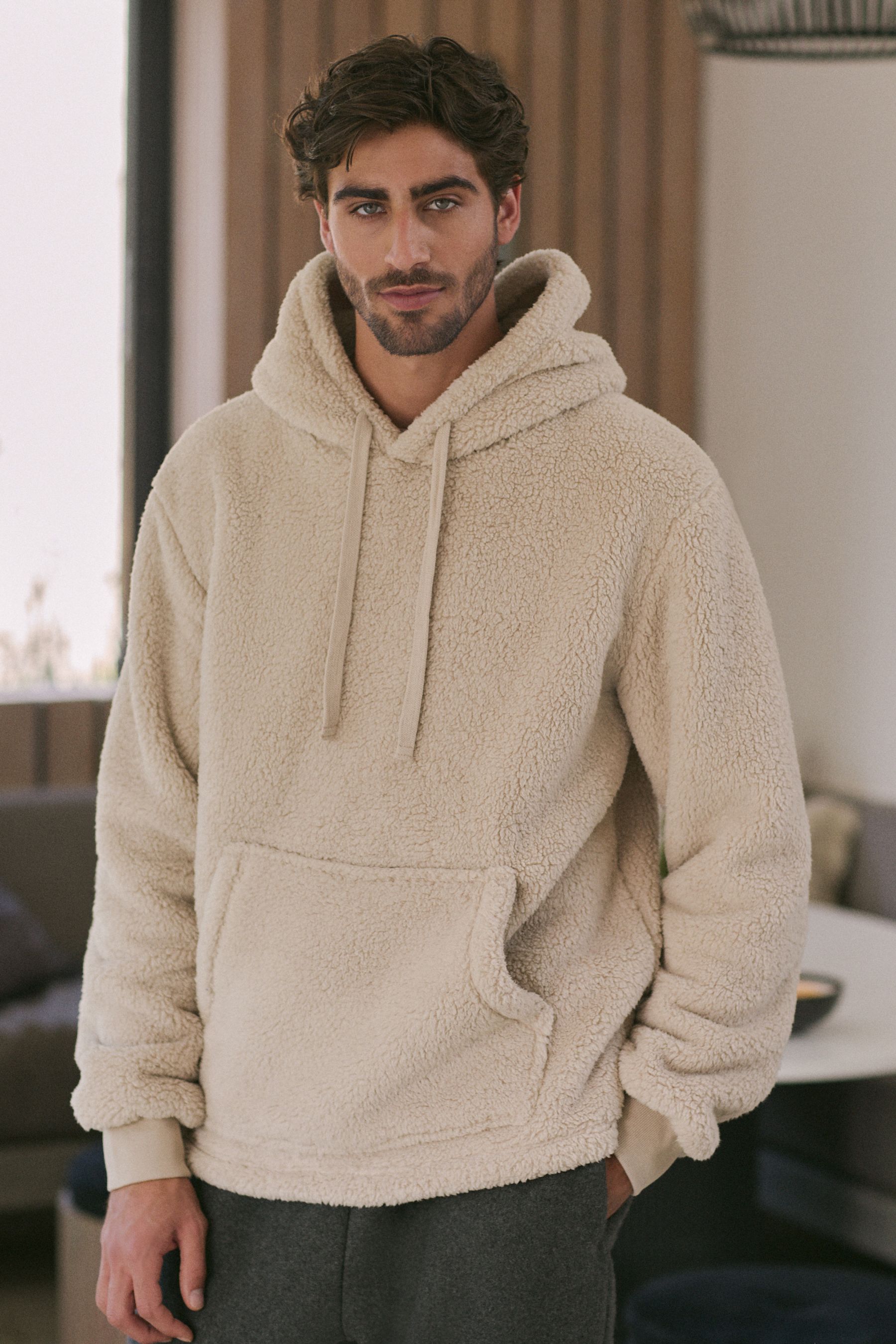 Borg overhead hoodie deals