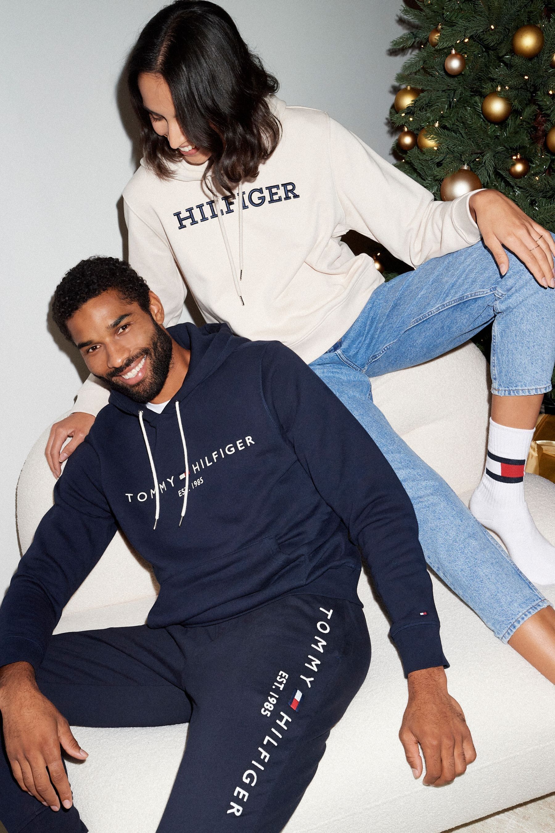 Tommy hilfiger offers sweat outfit
