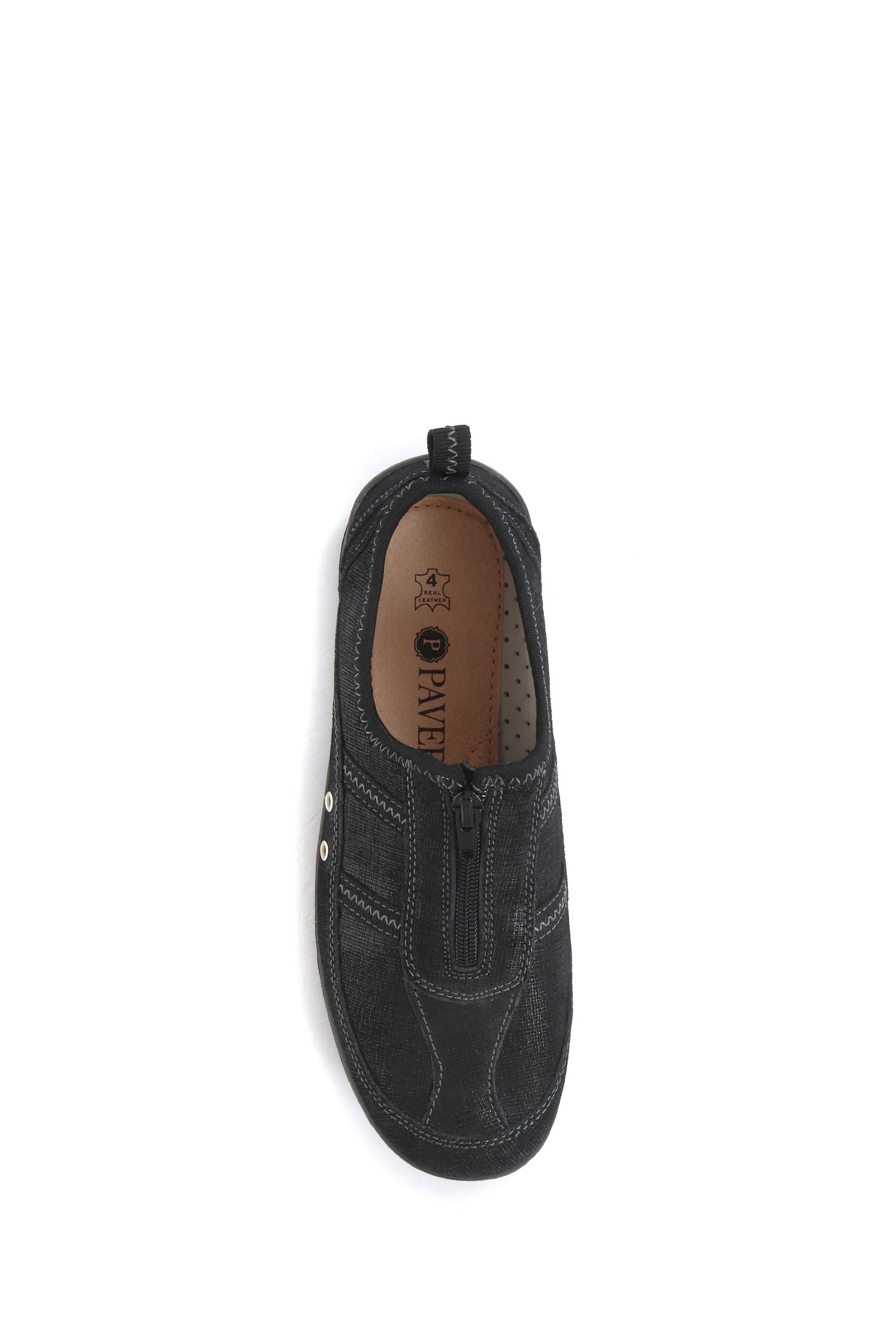 Ladies casual leather shoes top
