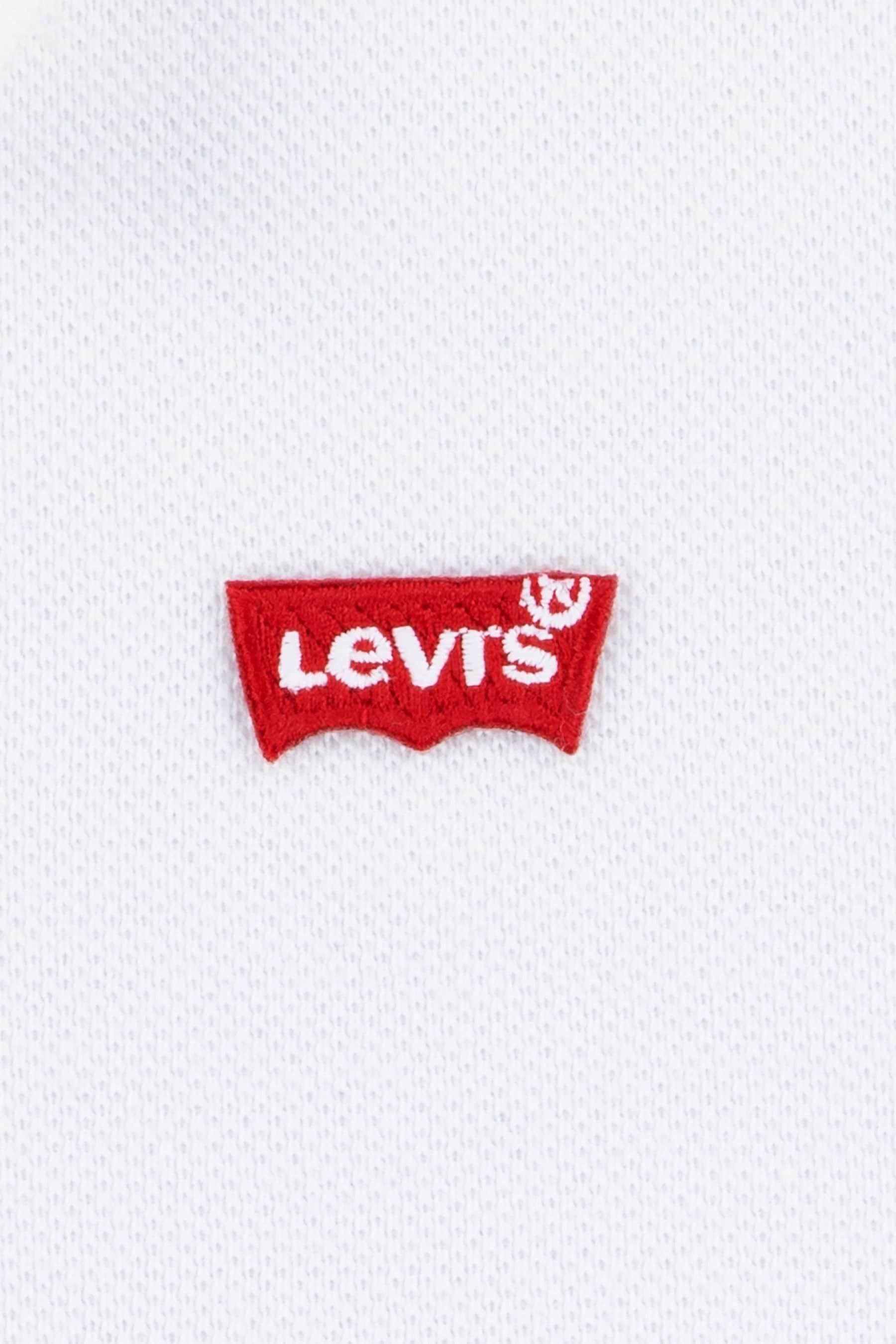 Levis online logo white