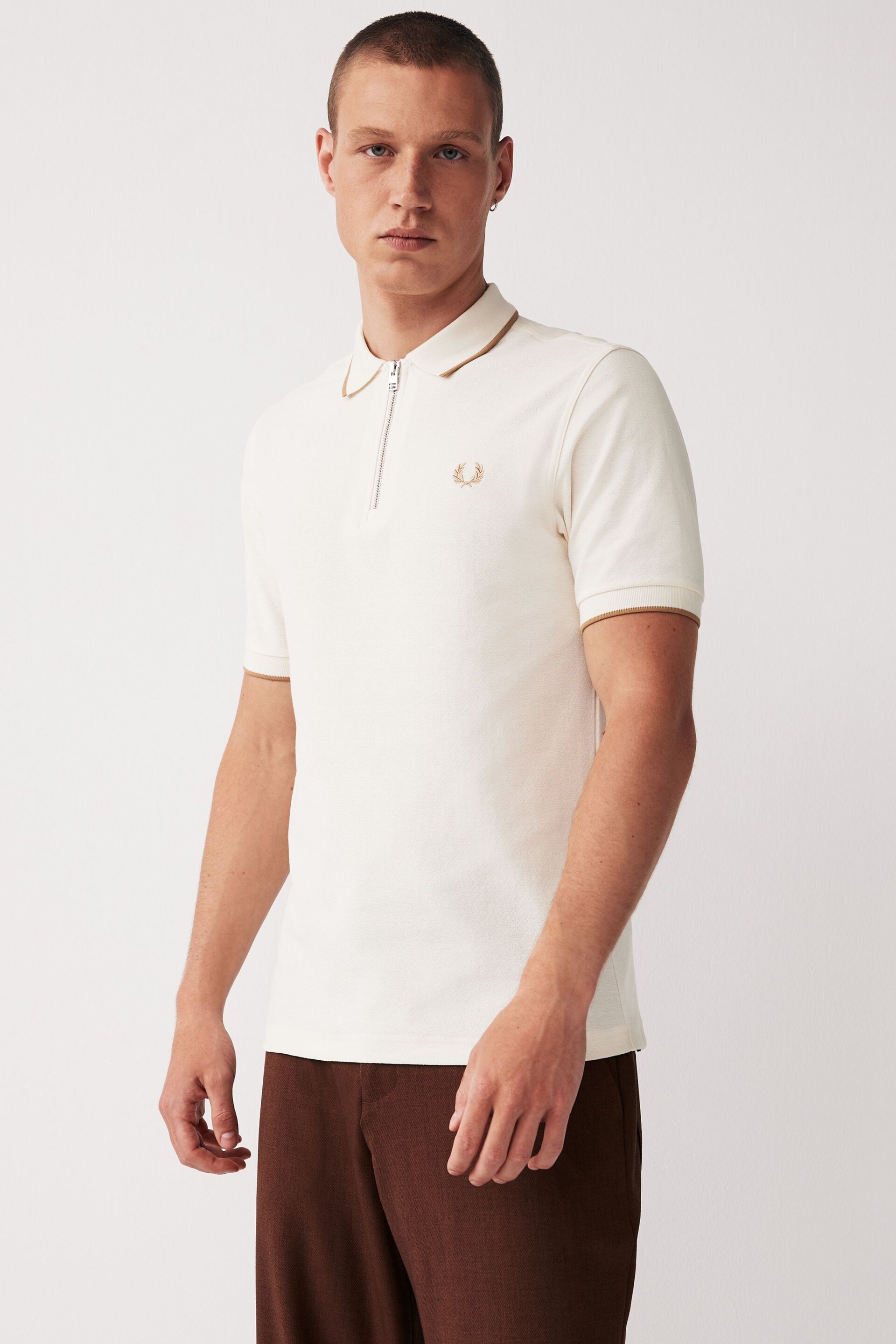 Fred Perry Crepe Pique Zip Neck Polo Shirt - Image 2 of 4