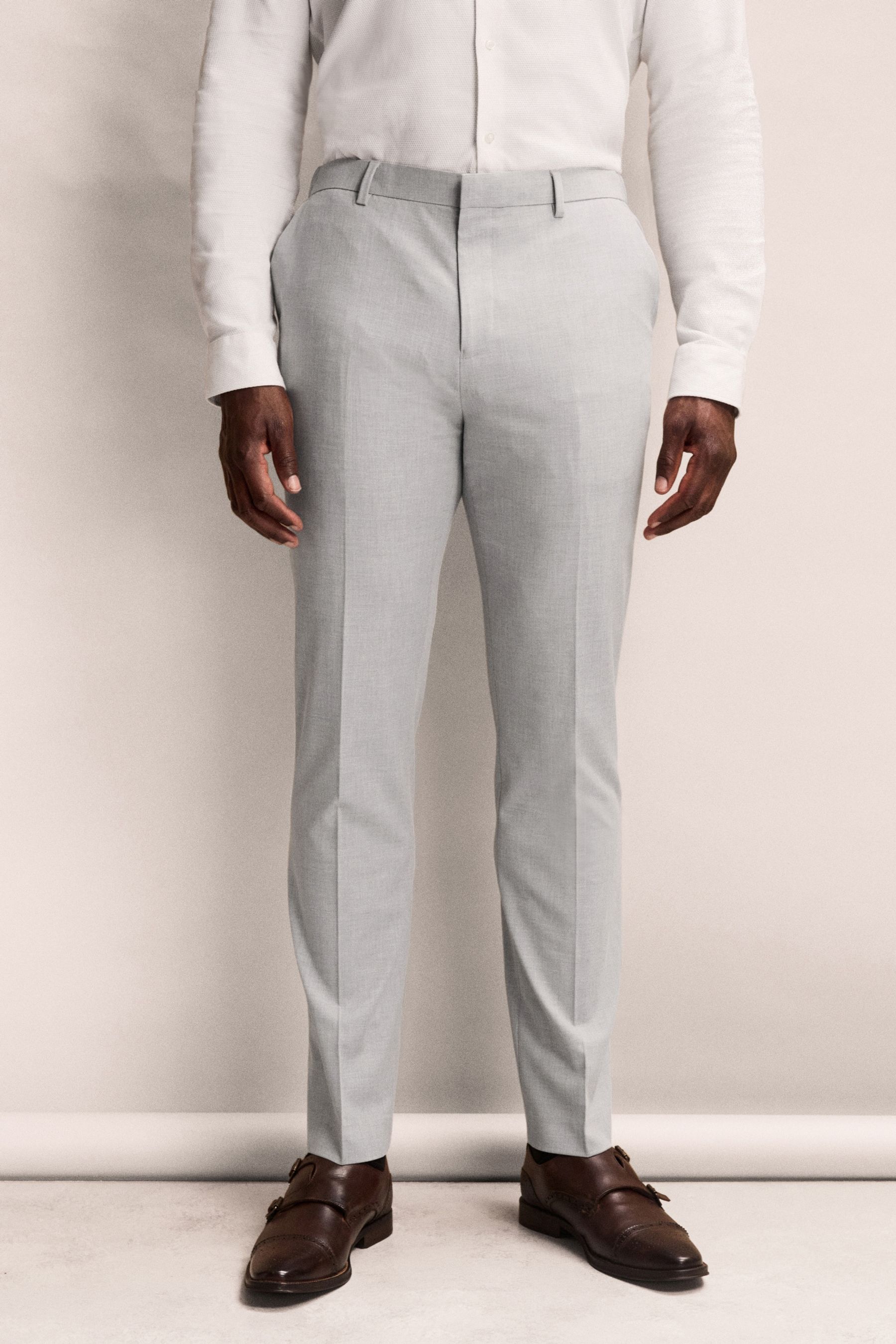 Pantalon moulant synonyme 2025