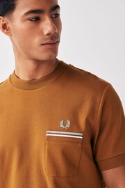 Fred Perry Pocket Detail T-Shirt - Image 4 of 4