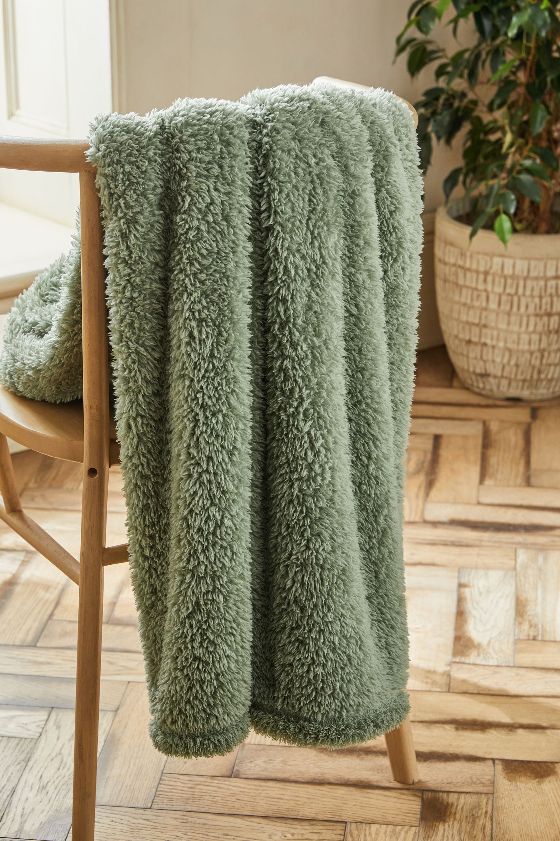 Green teddy throw hot sale