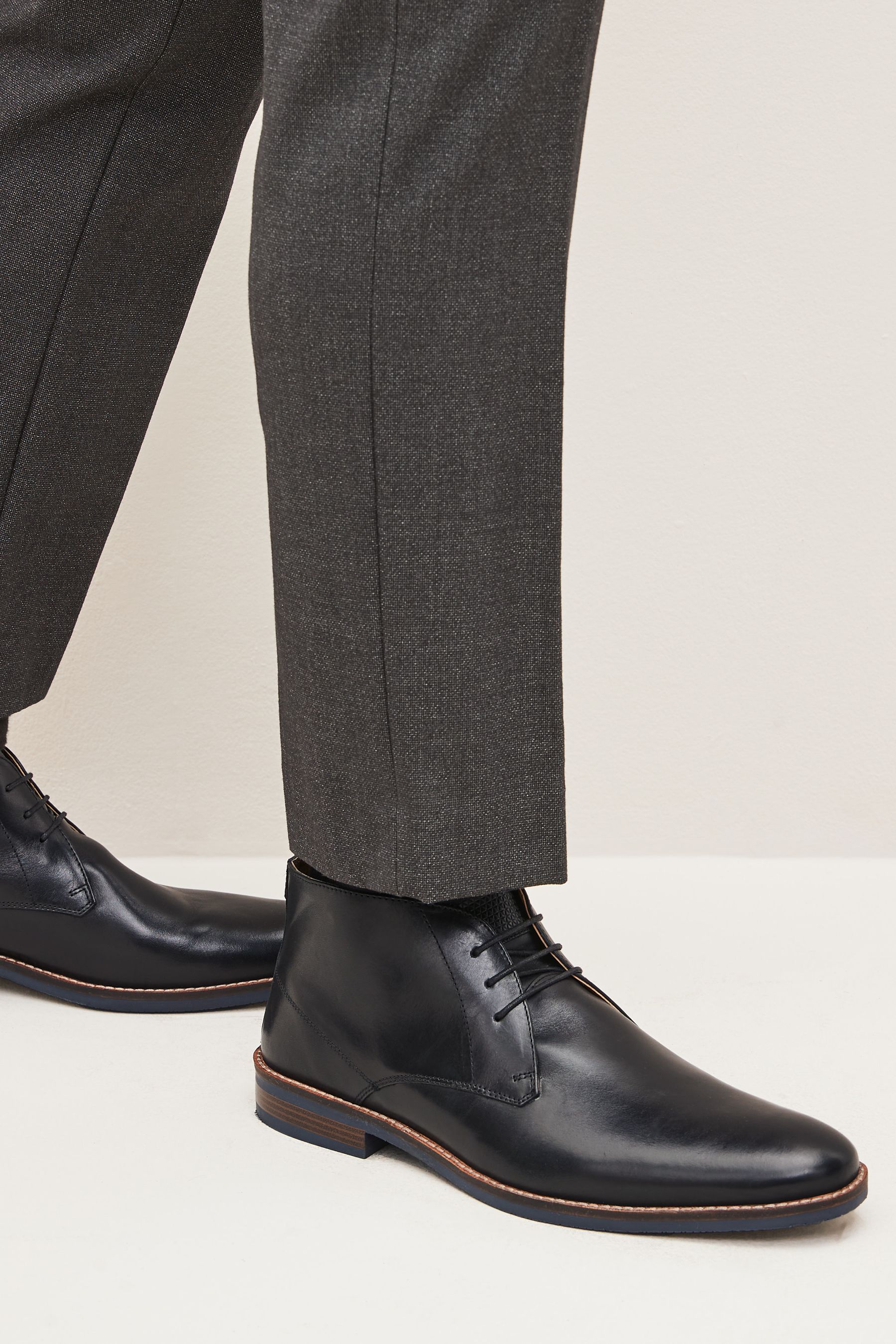 Chukka leather shoes deals