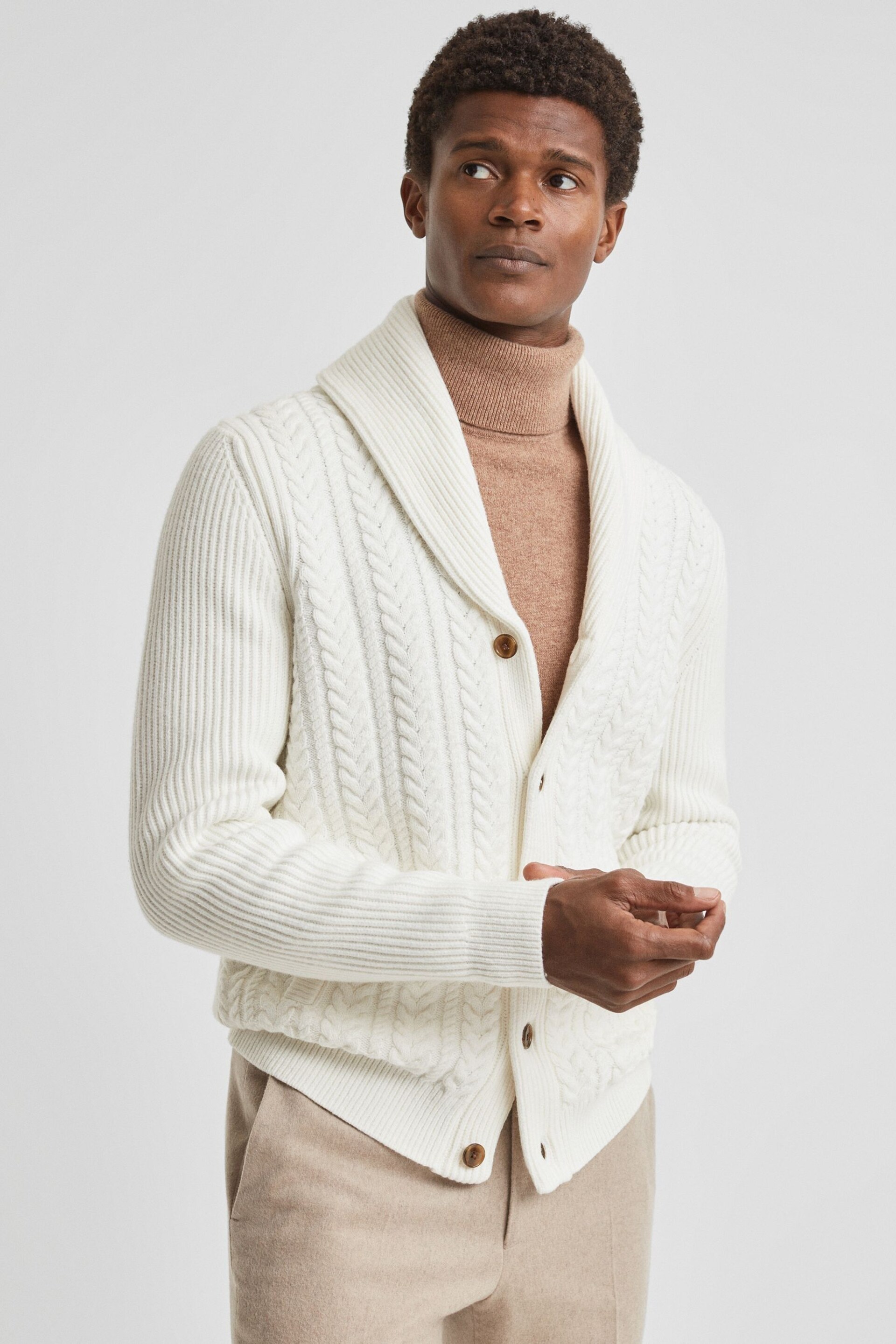 Reiss Ecru Ashbury Cable Knitted Cardigan - Image 5 of 6