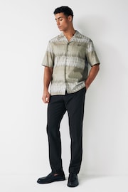 Fred Perry Beige Abstract Sound Wave Short Sleeve Resort Shirt - Image 1 of 2