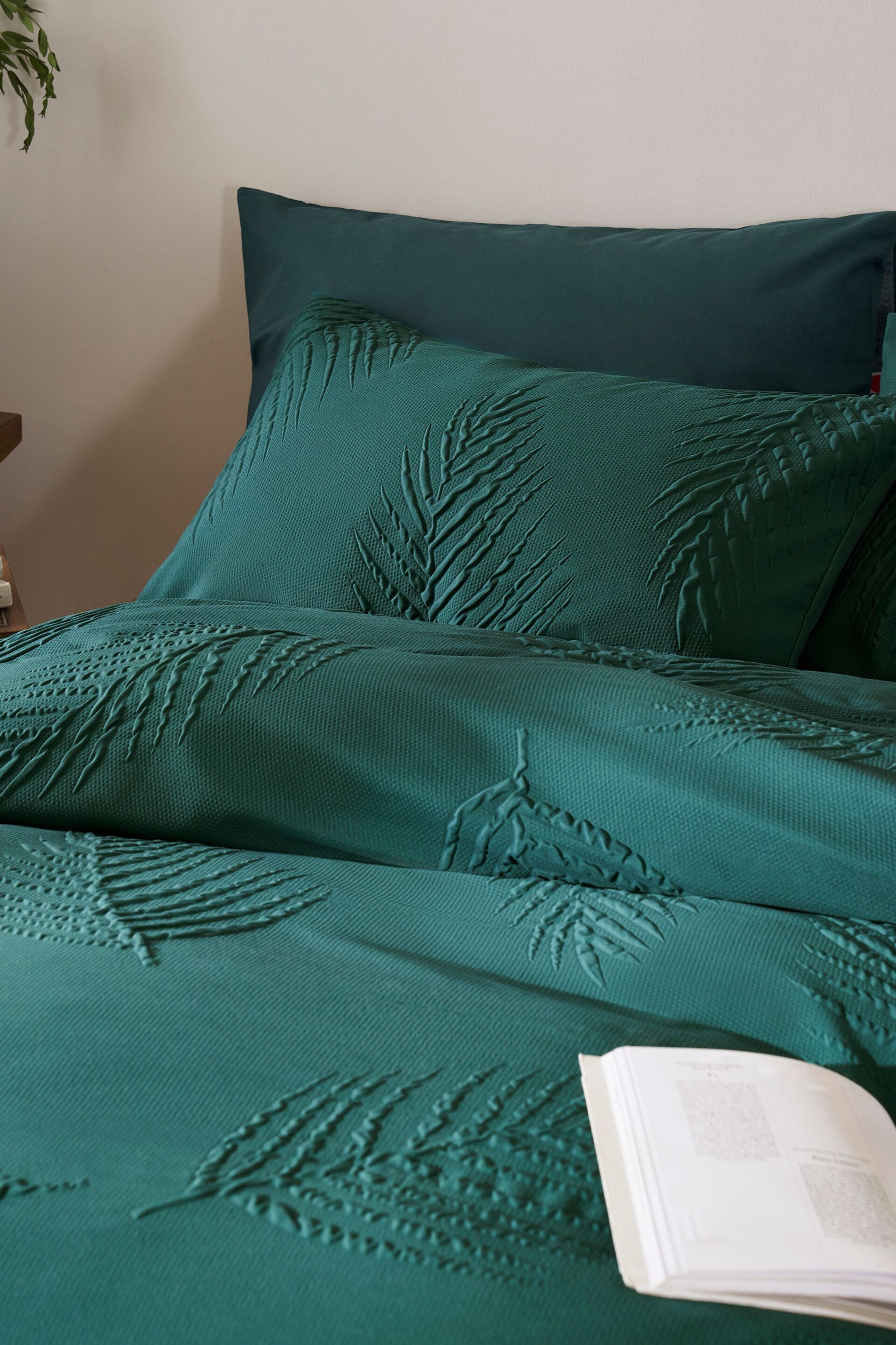Green Embossed Leaf Duvet Cover and Pillowcase Set - Image 2 of 5