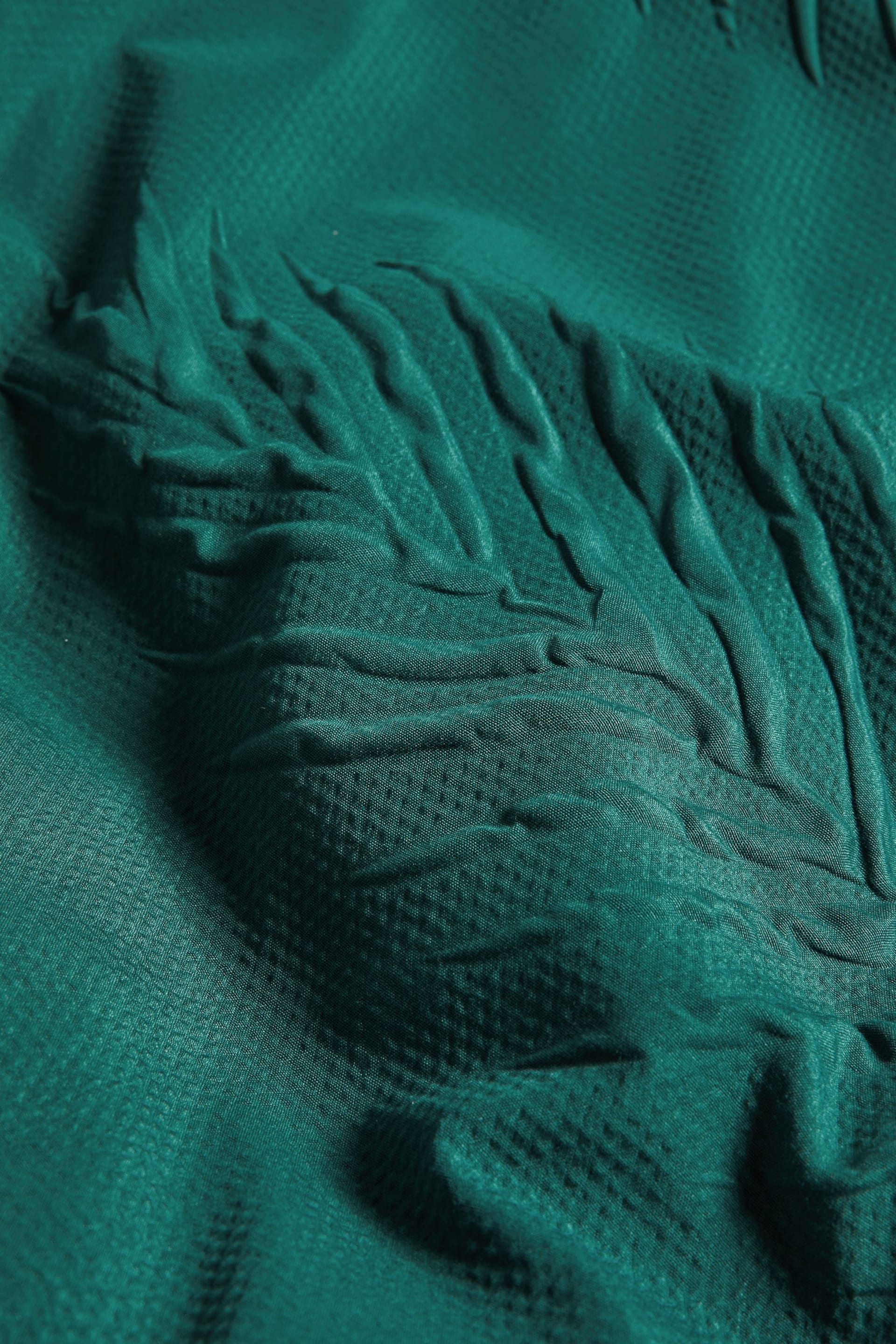 Green Embossed Leaf Duvet Cover and Pillowcase Set - Image 4 of 5