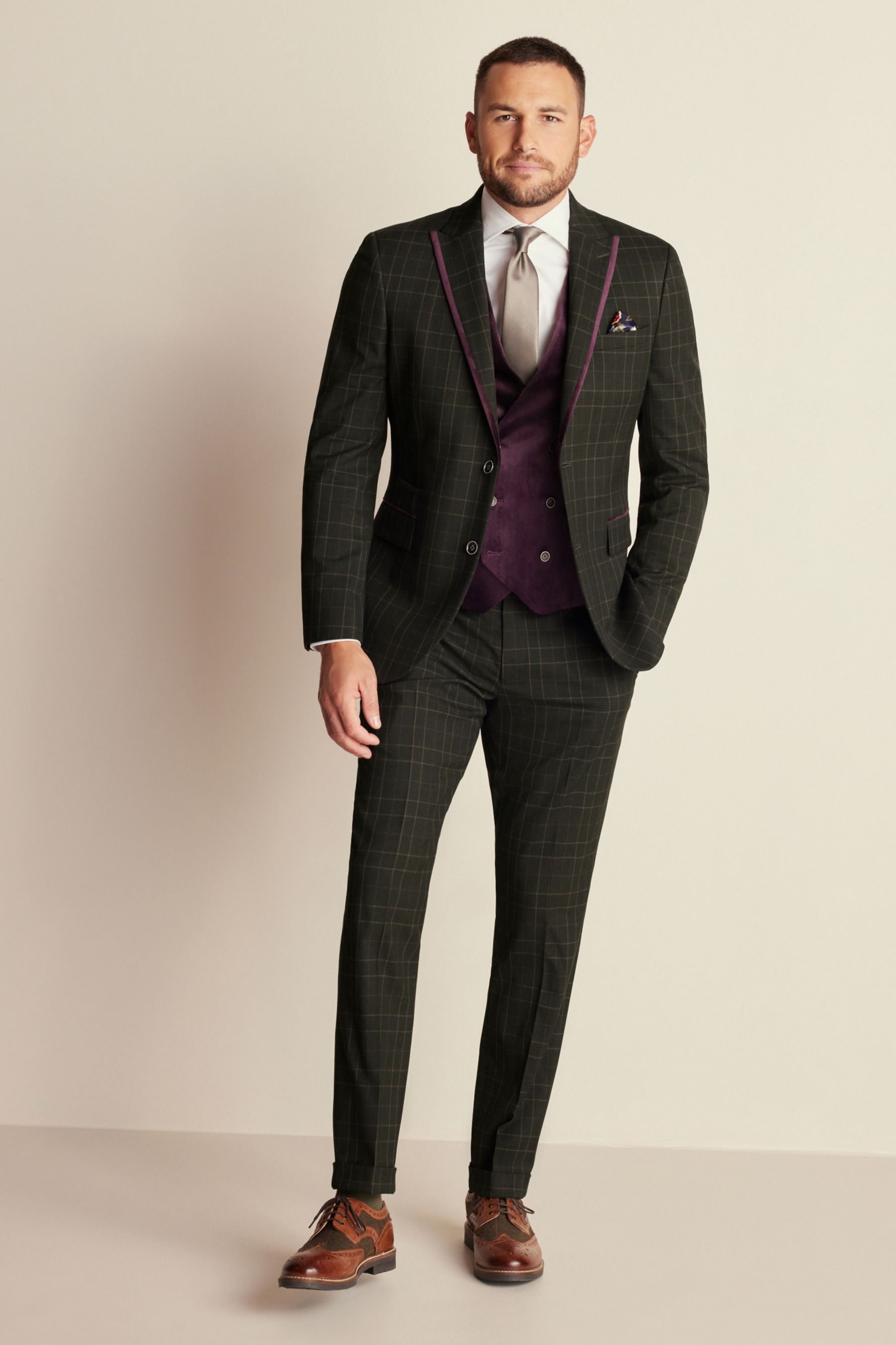 Buy Burgundy Regular Fit Velvet Waistcoat from Next Luxembourg