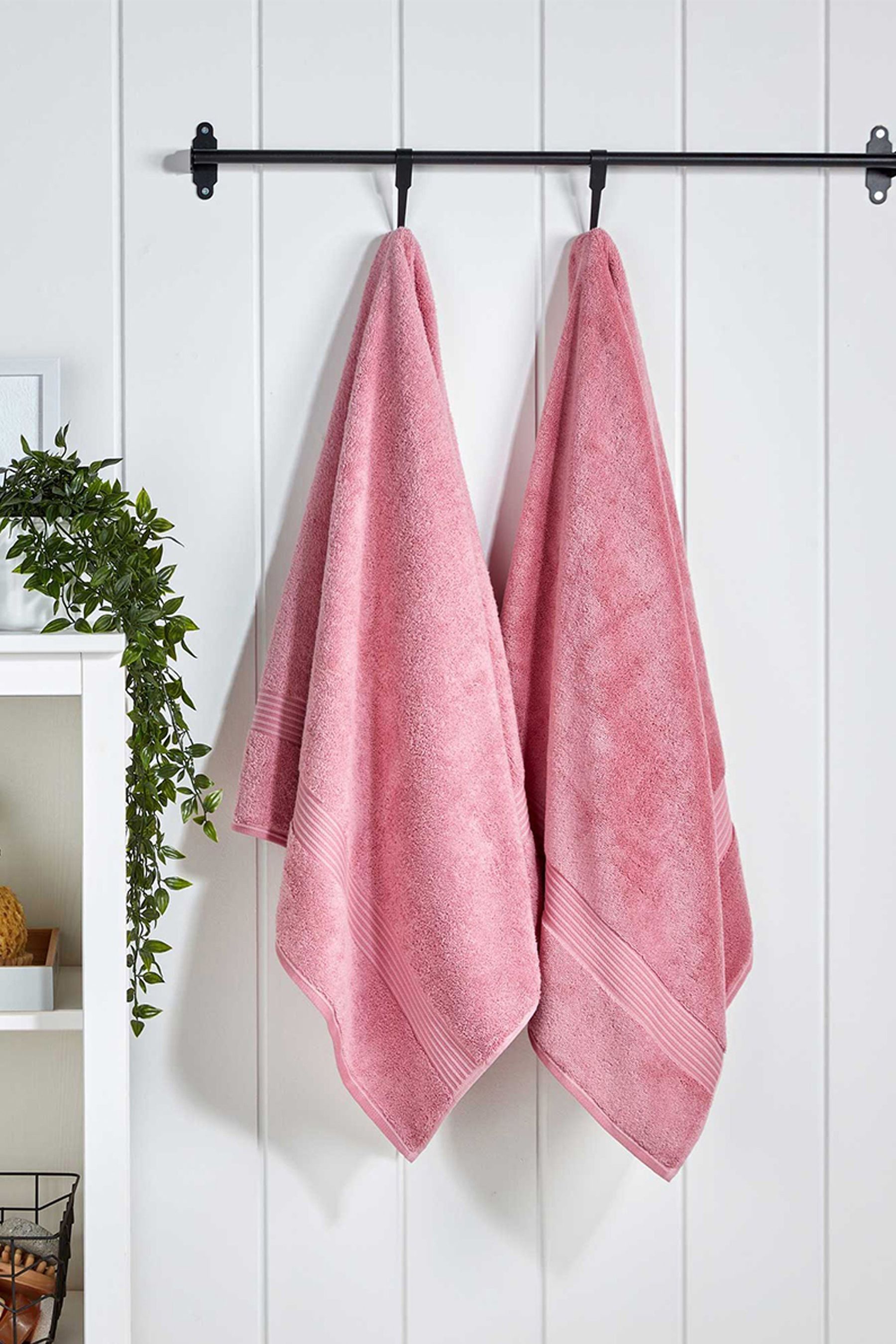 Christy Pink Supreme Hygro 650 GSM 100 Cotton Towel