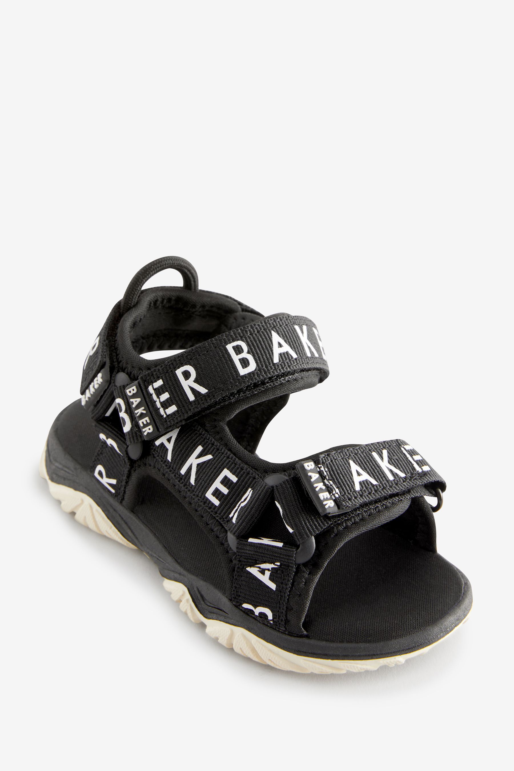 Bakers sandals store