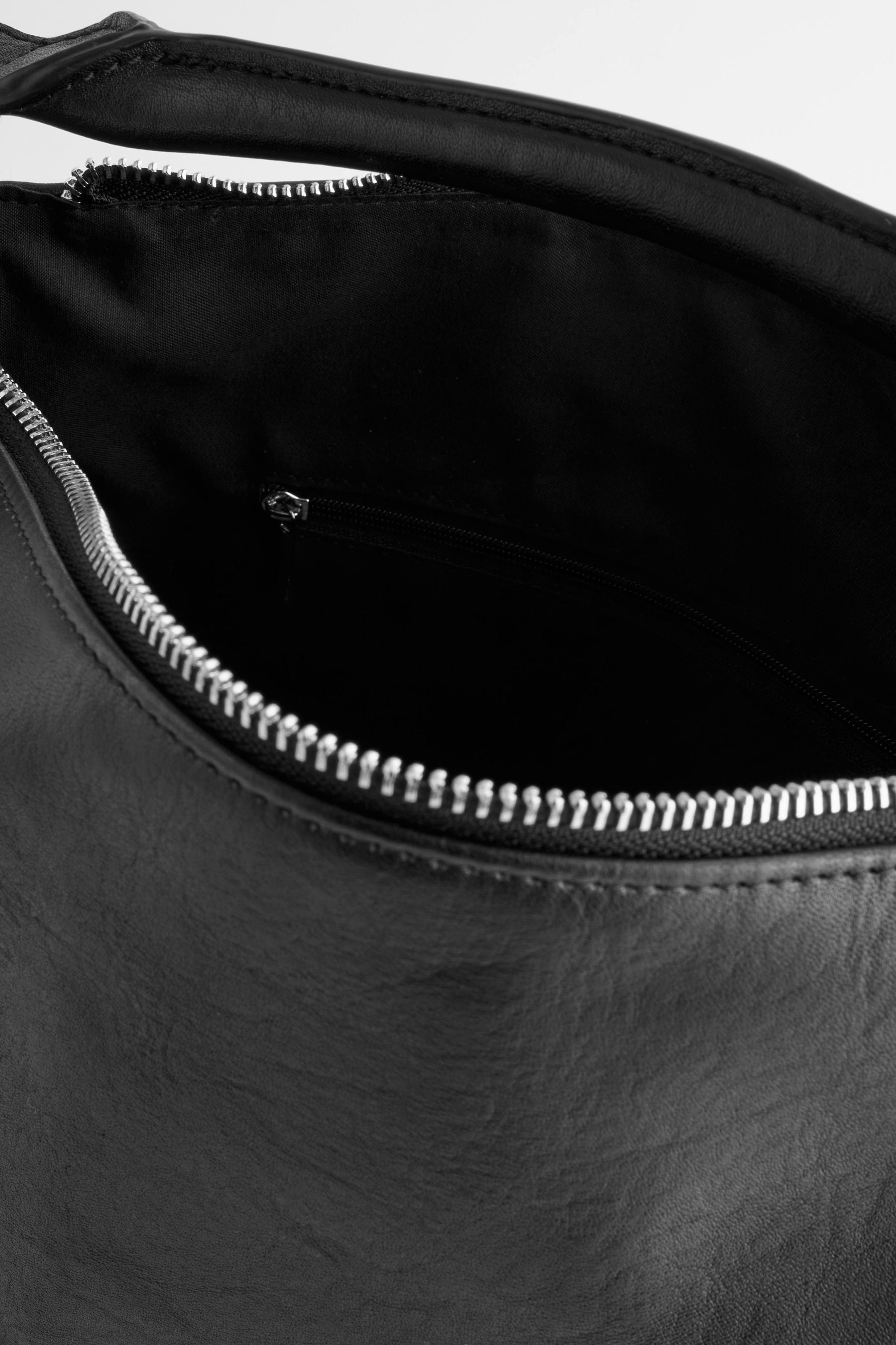 Side sales zip backpack