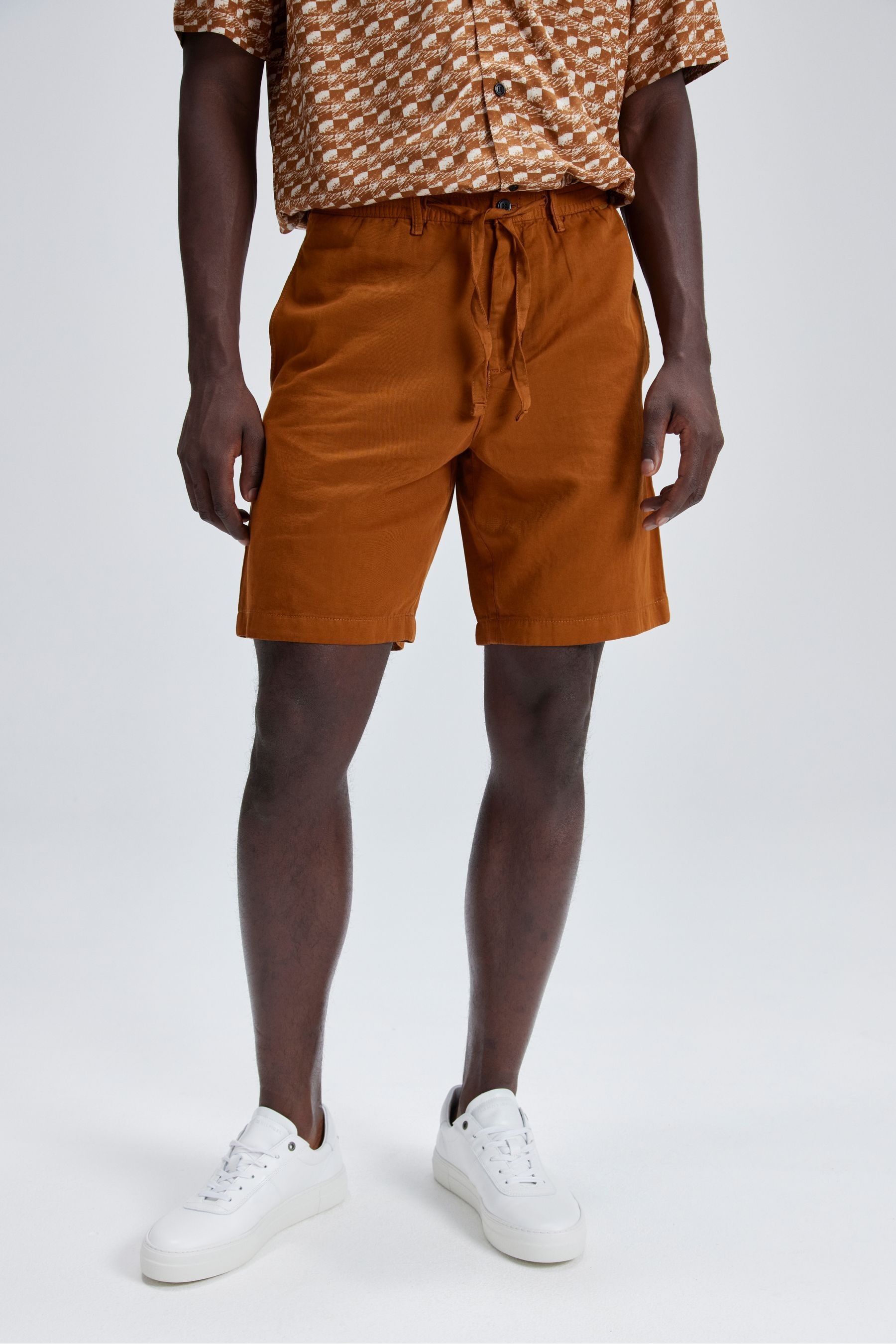 Calvin klein linen shorts hotsell