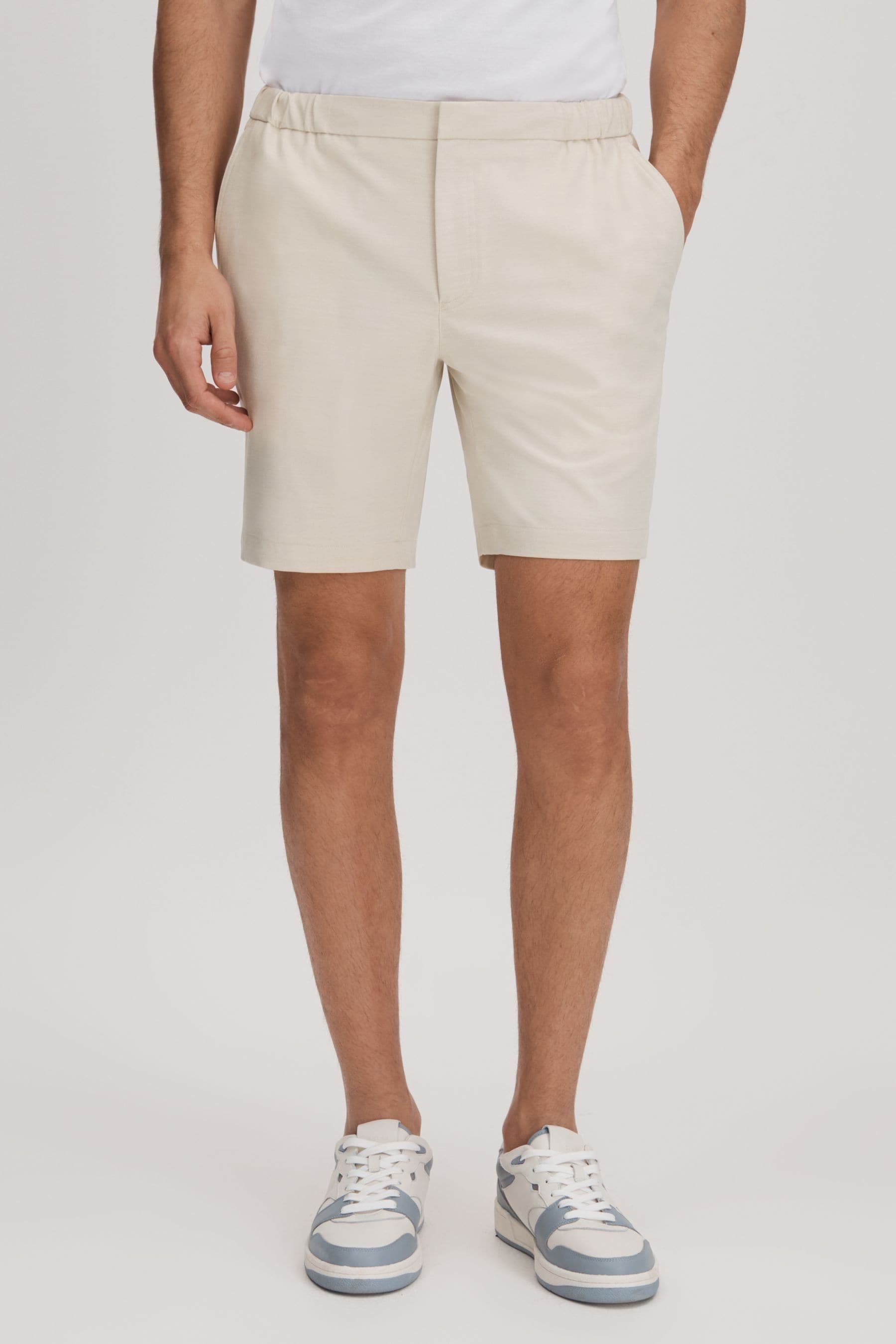 Chino shorts with drawstring deals