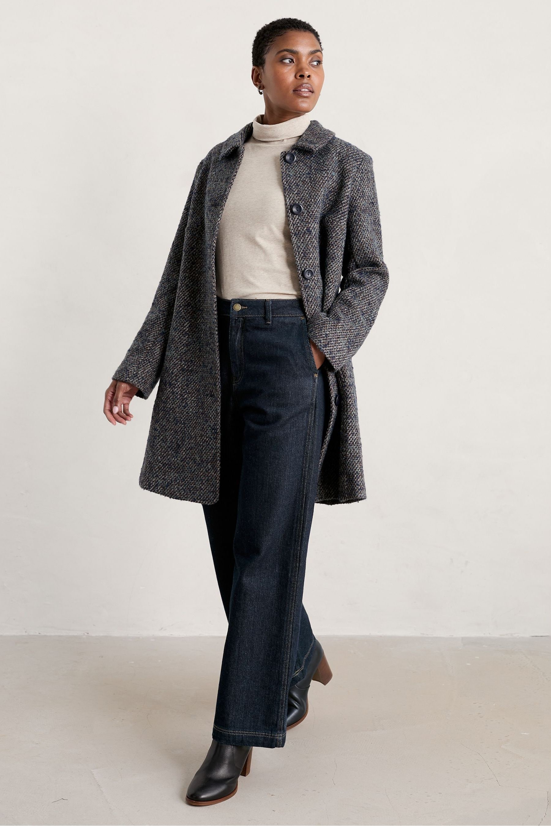 Seasalt Cornwall Blue Wood Cabin Coat