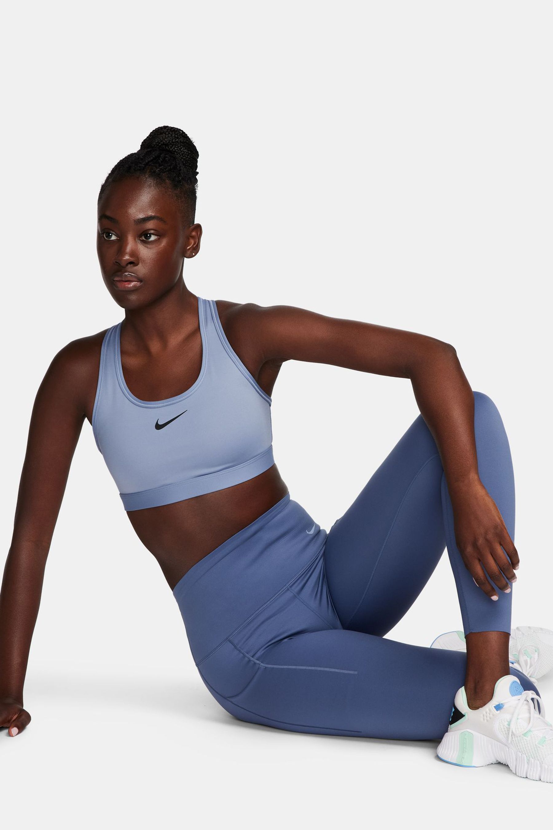 Nike leggings and hot sale sports bra set