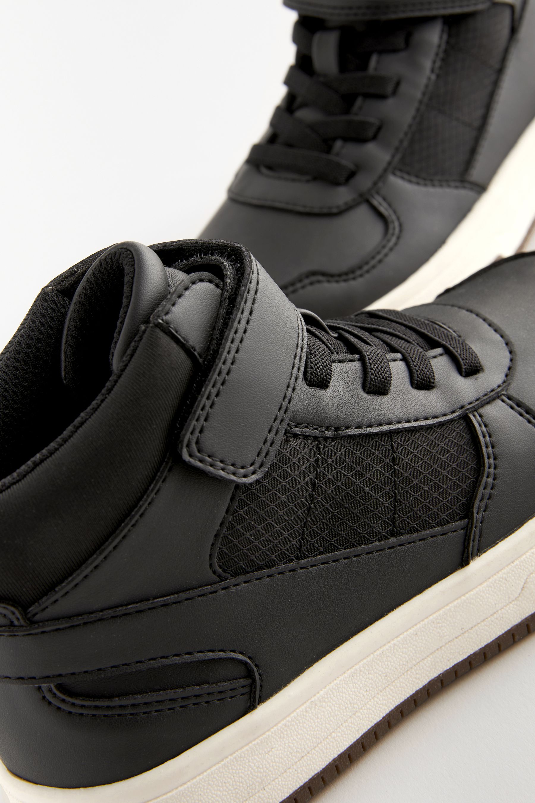 Black high top trainer shop