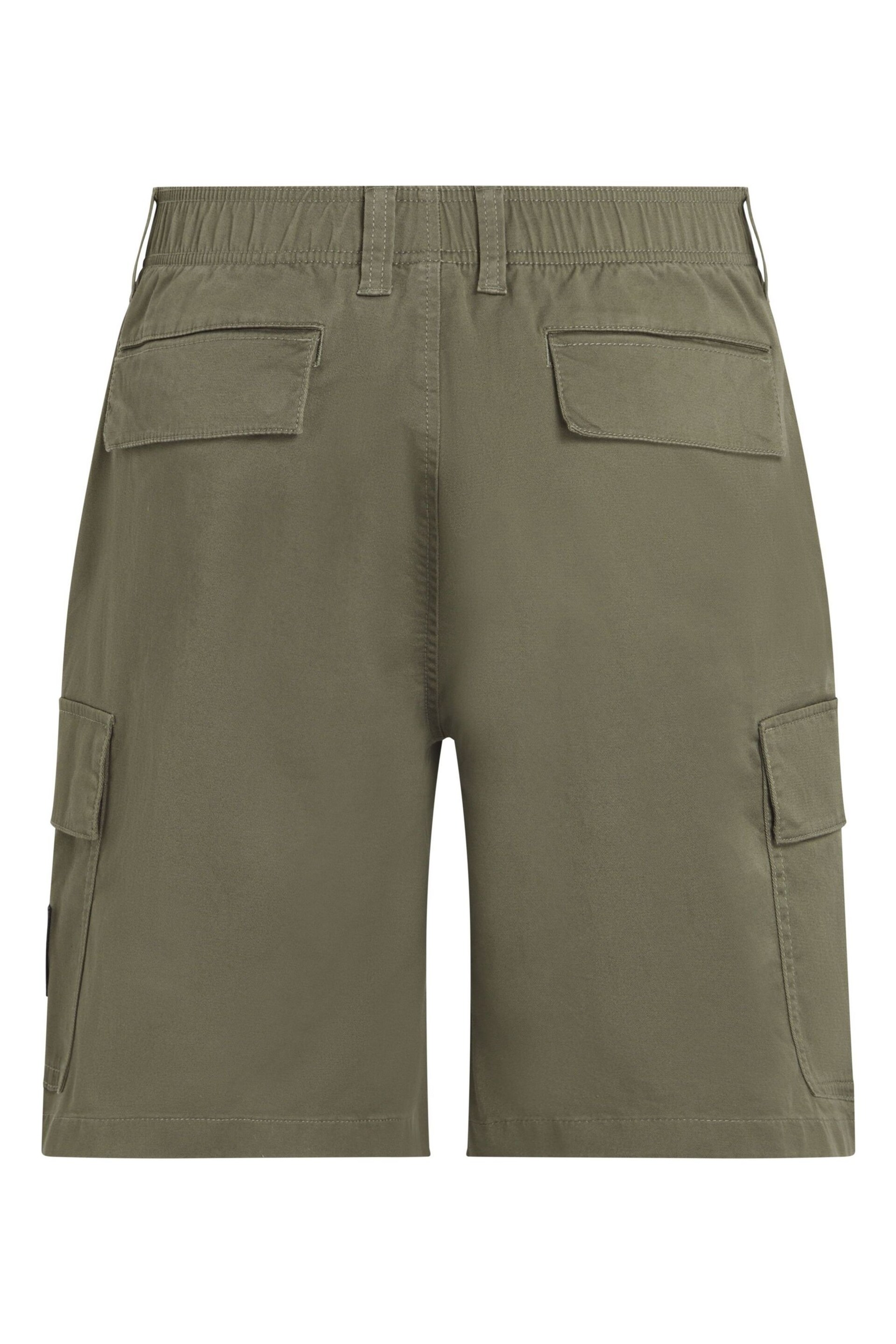 Calvin Klein Green Cargo Woven Shorts - Image 5 of 6