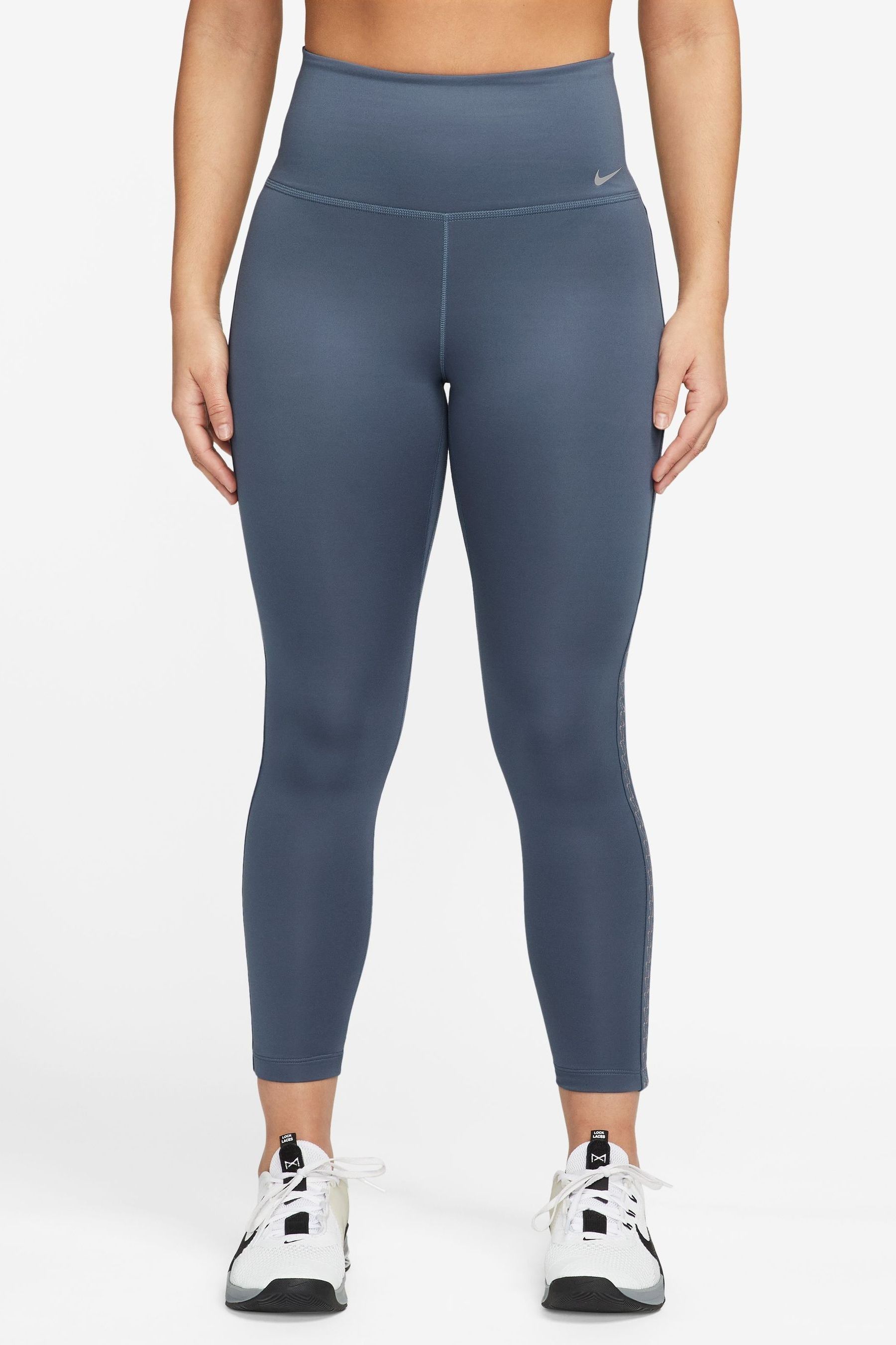Light blue nike leggings clearance