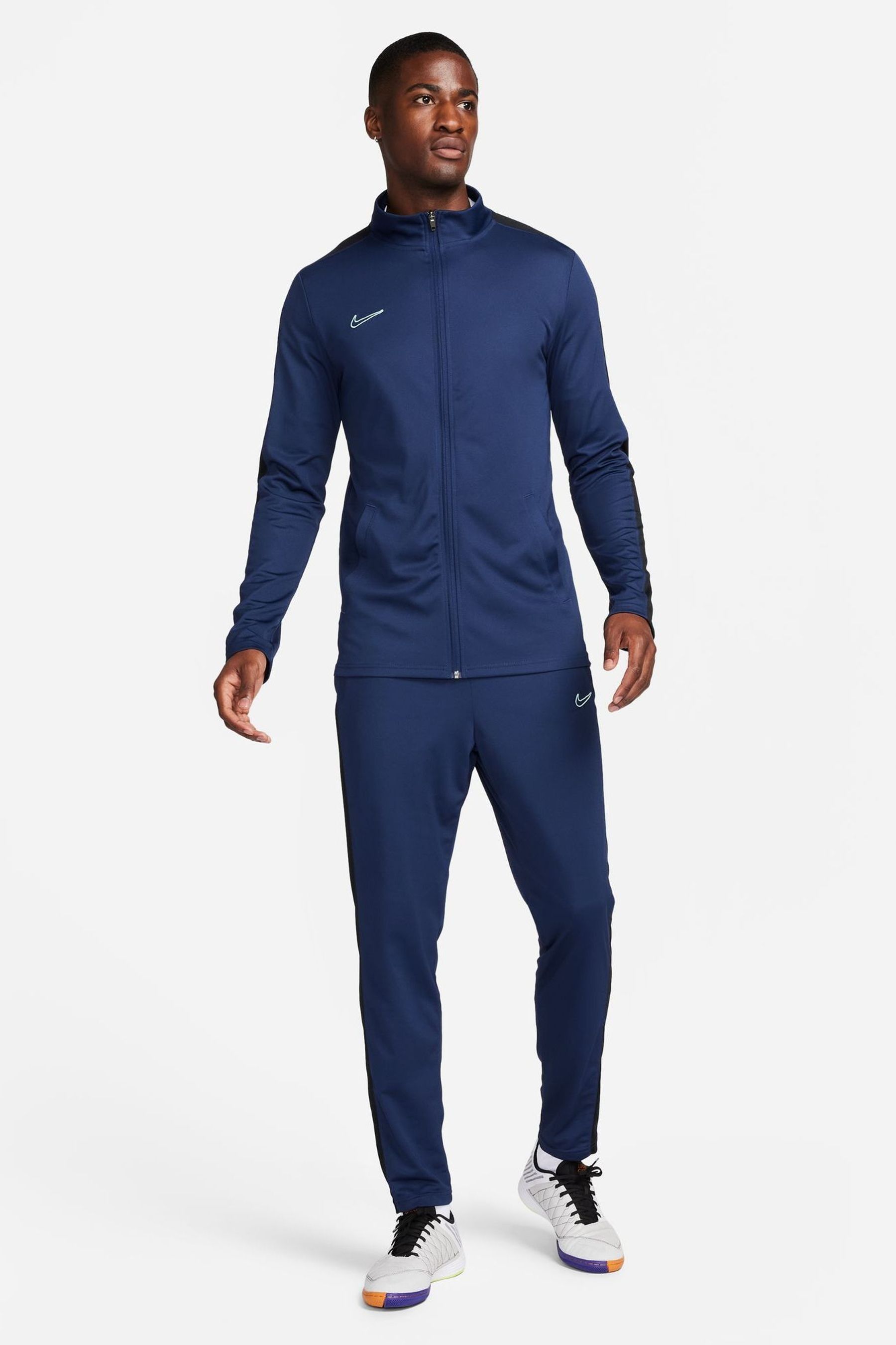 Nike training tracksuit outlet