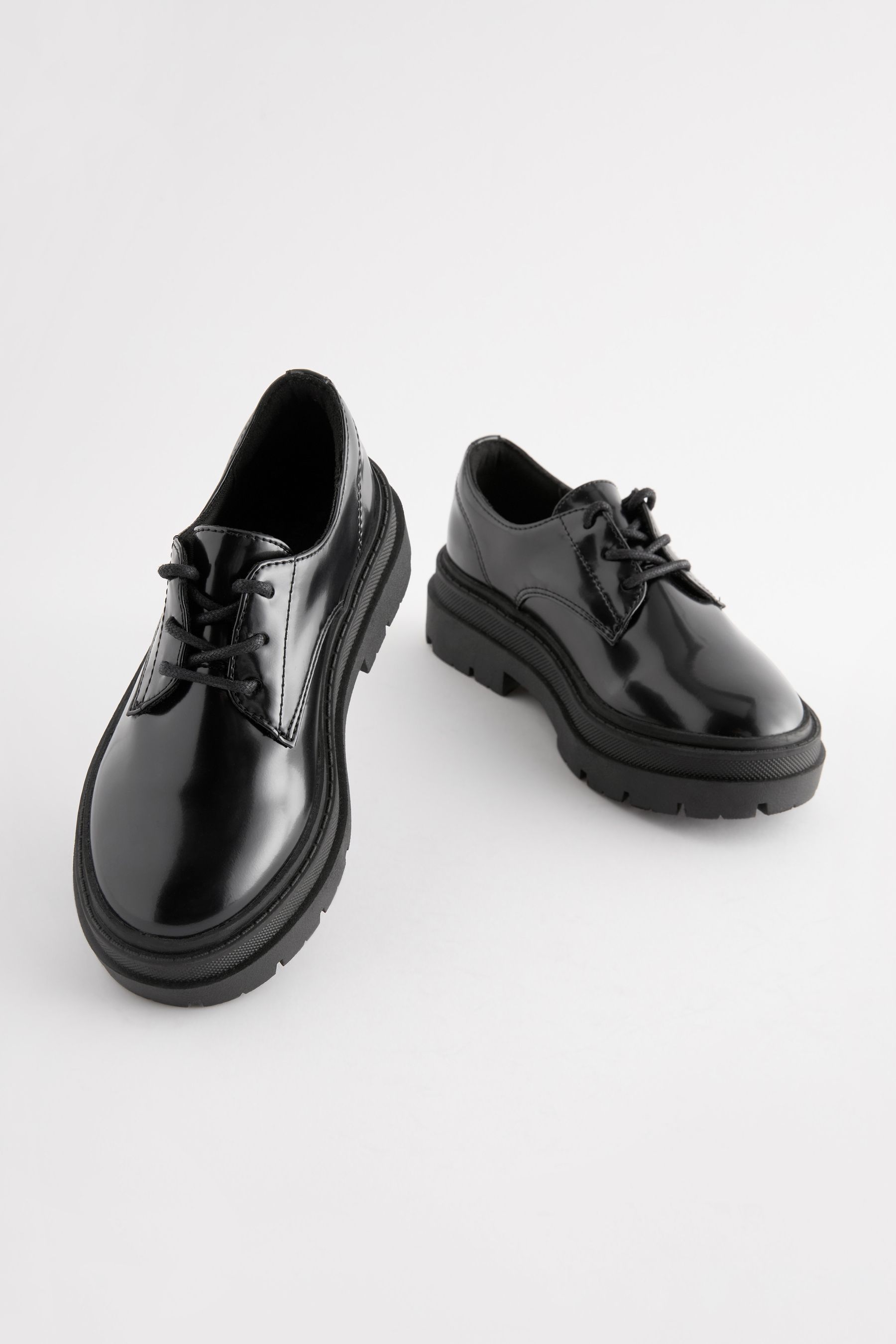 Chunky sole school shoes deals