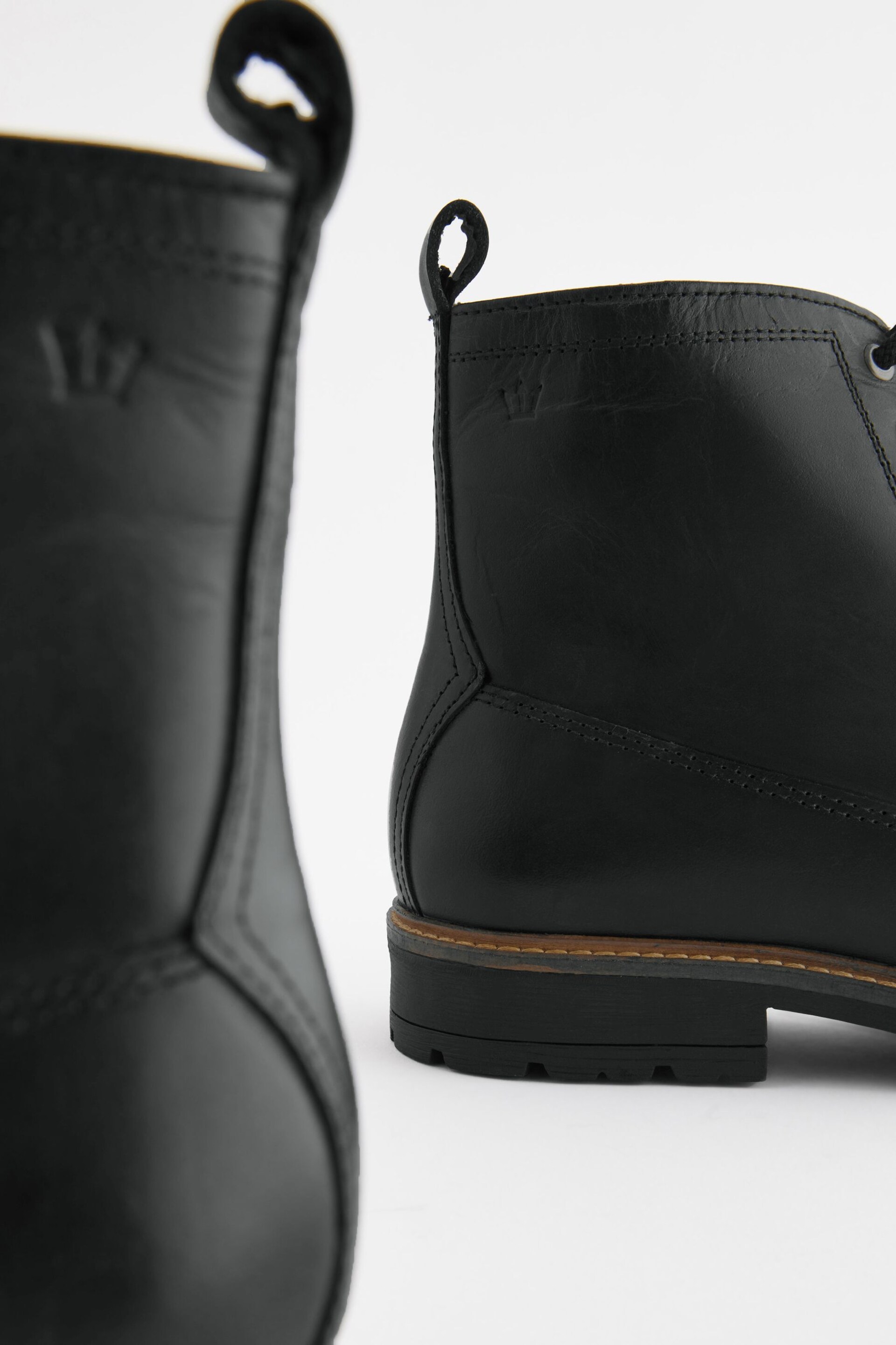 Black Toe Cap Boots - Image 3 of 4