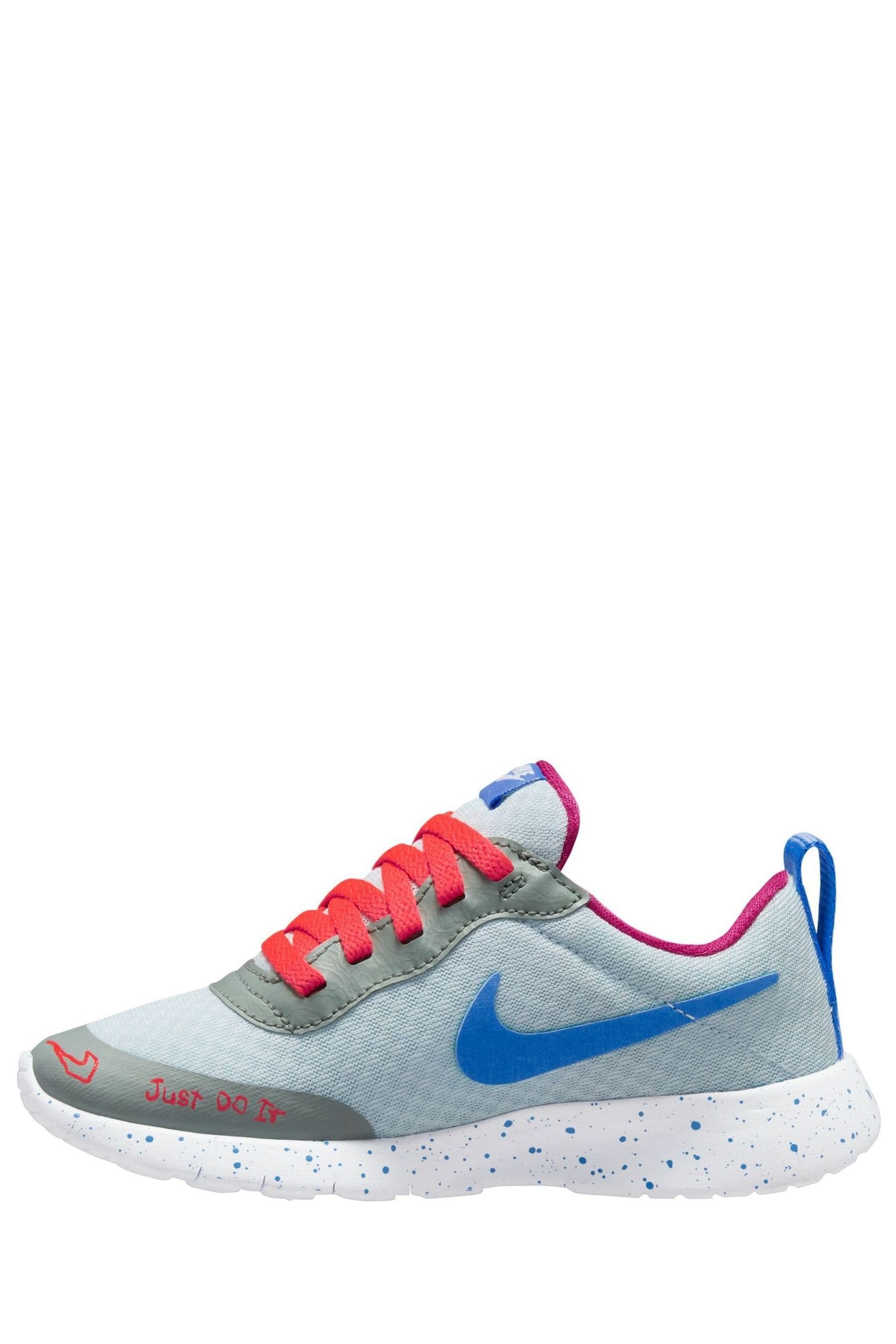 Girls shop tanjun trainers