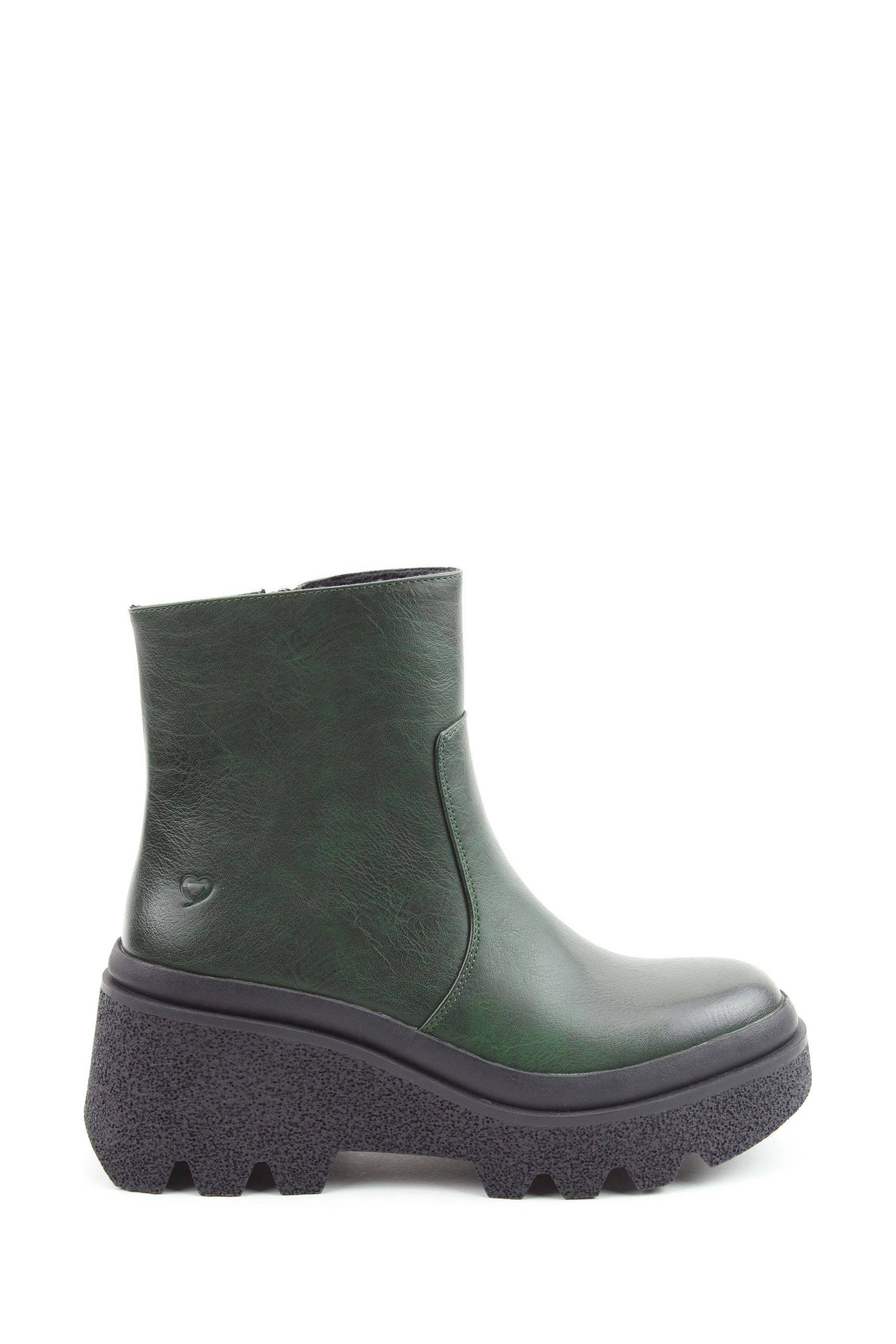 Green ladies shop boots uk