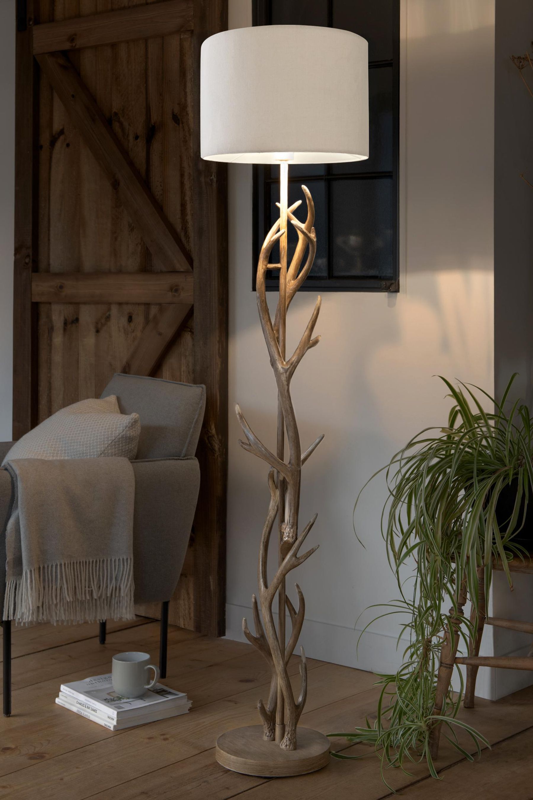 Antler standing lamp cheap