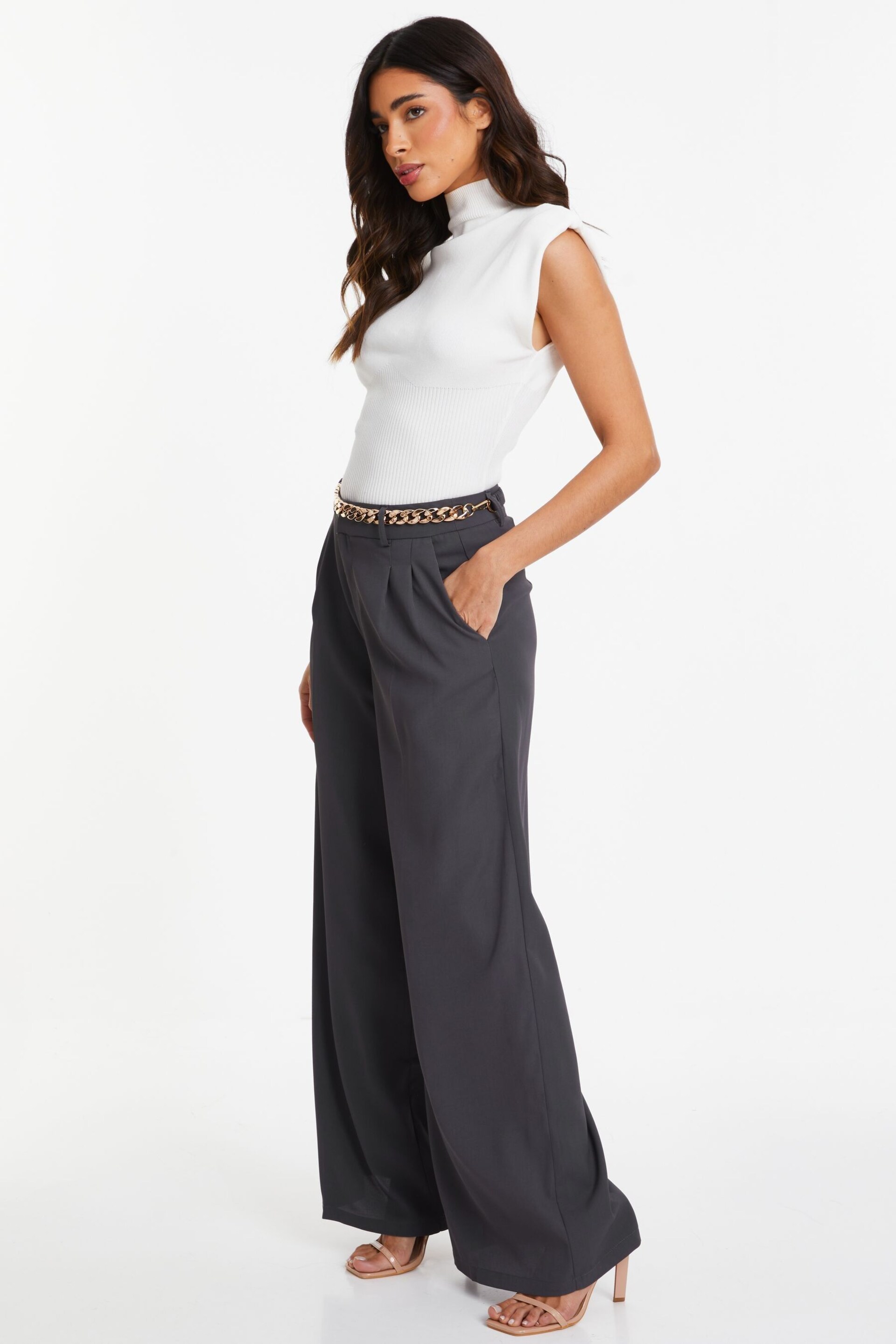 Quiz Grey Woven Wide Leg Trousers with Brown Chain Belt - Image 3 of 4