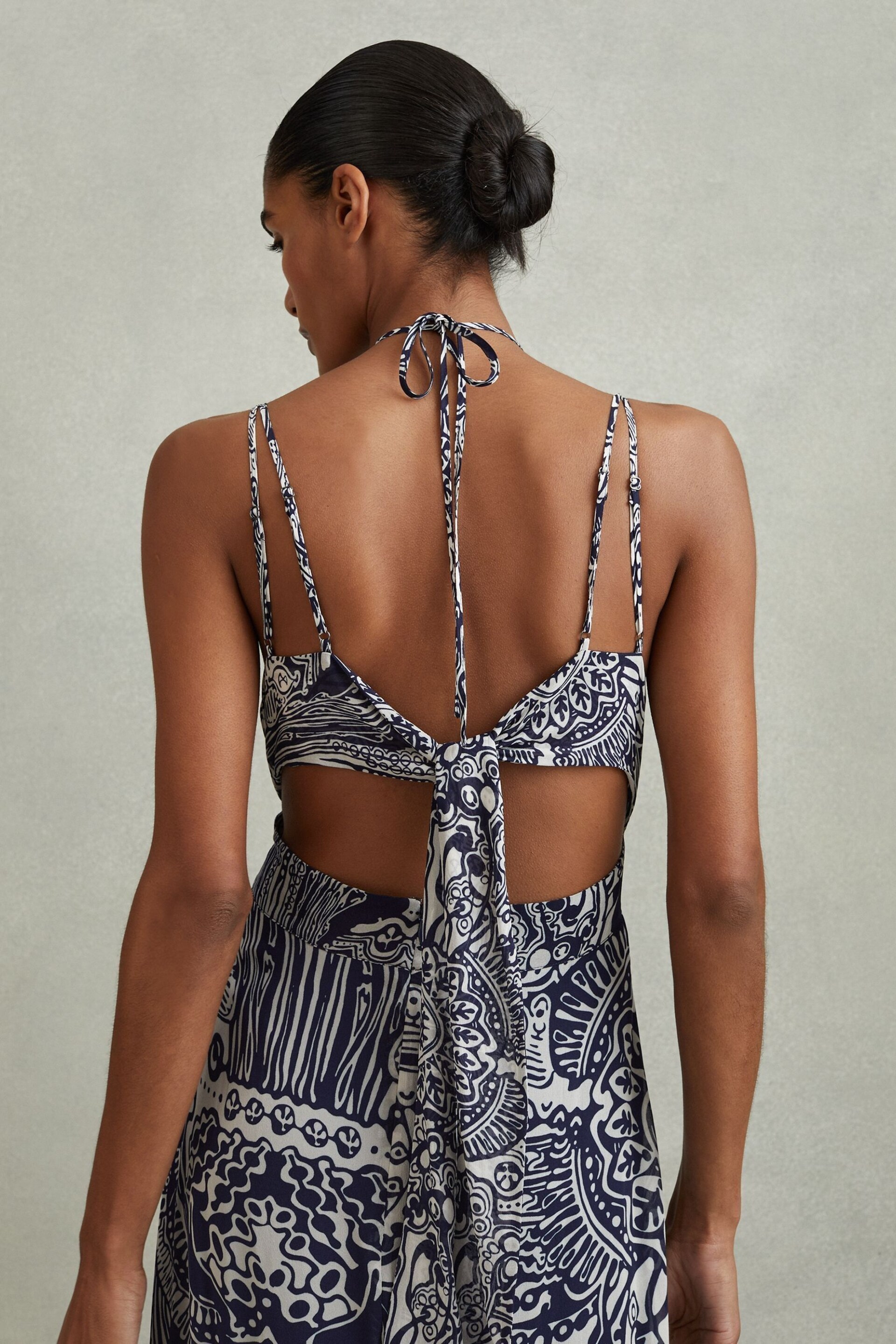 Reiss Navy Quinn Printed Strappy Resort Midi Dress - Image 3 of 6