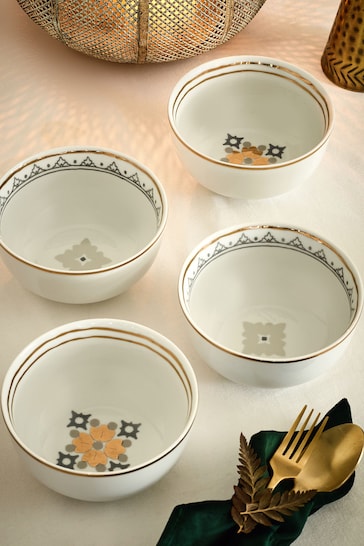 Set of 4 White Aliya Bowls