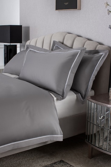 Set of 2 Grey Collection Luxe 600 Thread Count Embroidered Border 100% Cotton Pillowcases