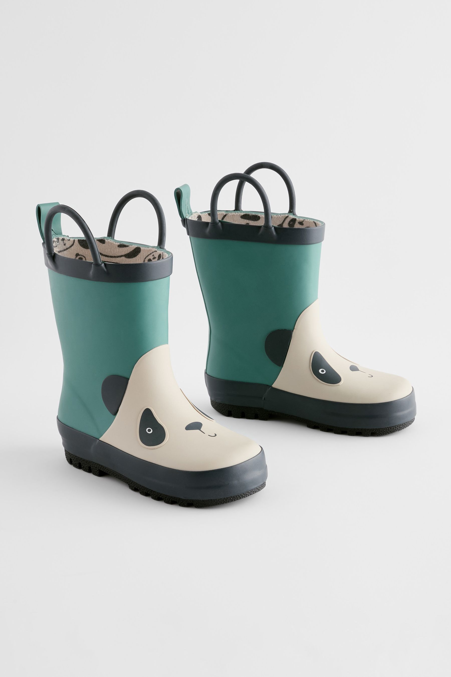 Boys pull on wellies clearance