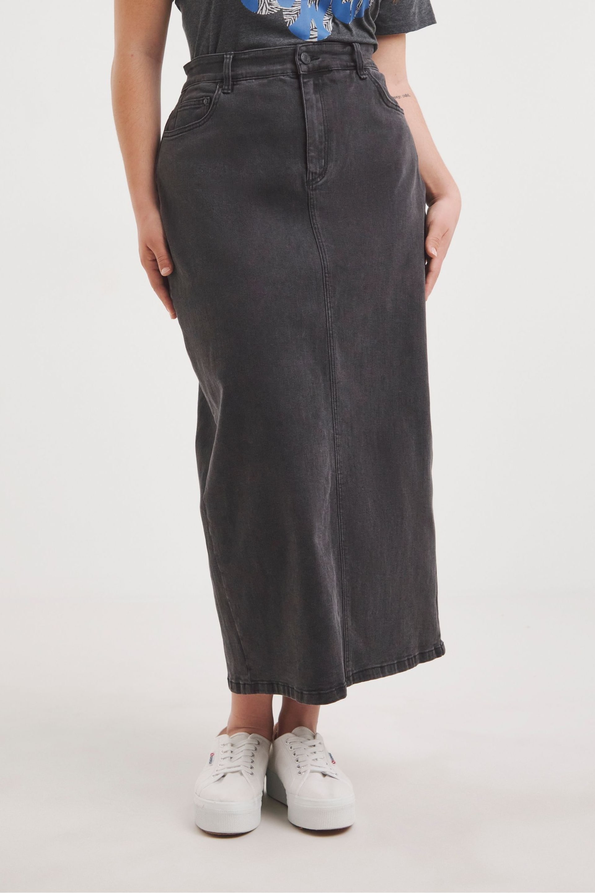 Simply Be Black Column Denim Maxi Skirt - Image 2 of 4