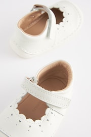 White Leather Wide Fit (G) Crawler Mary Jane Shoes - Image 4 of 5