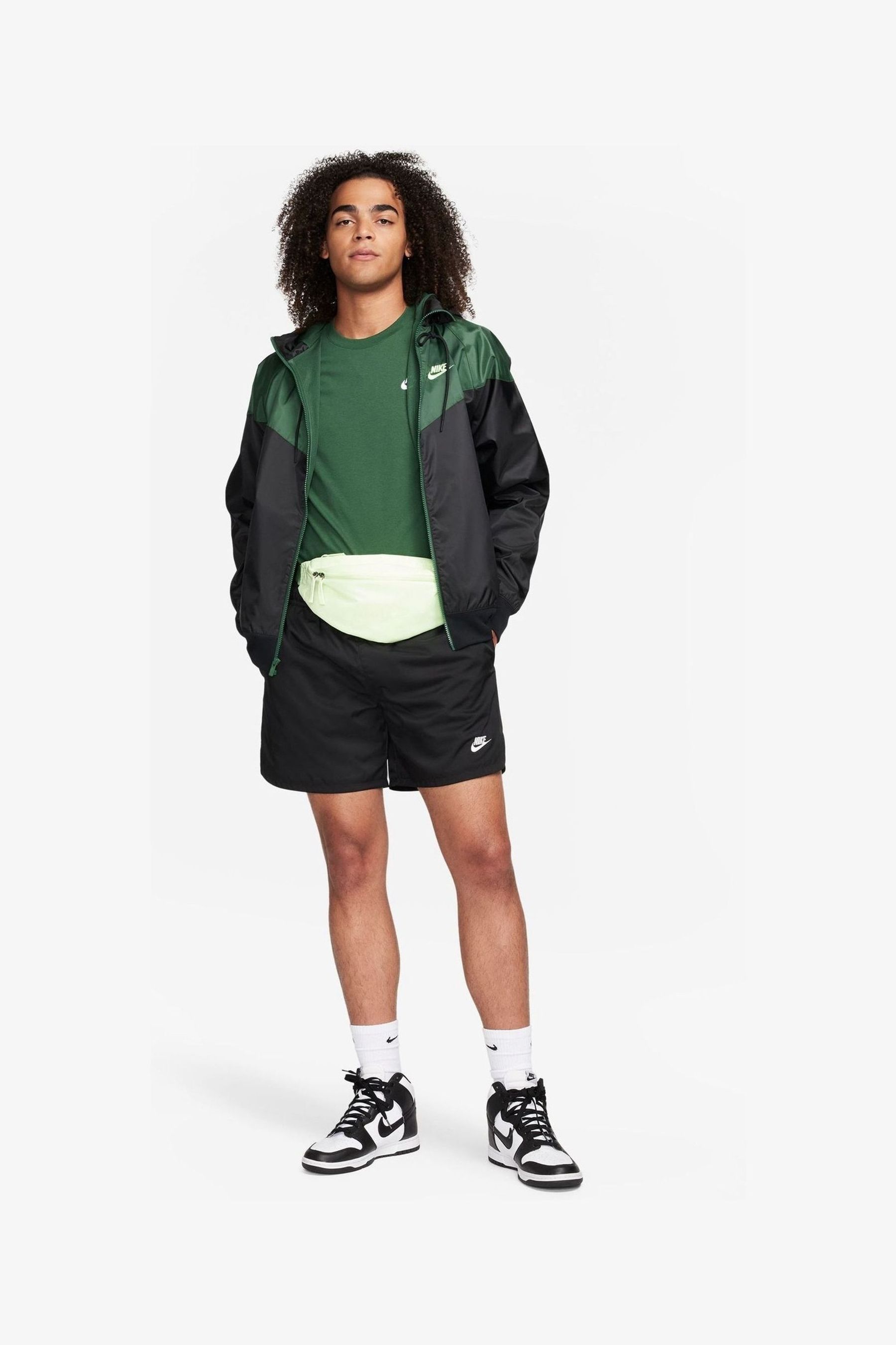Dark green nike windbreaker hotsell