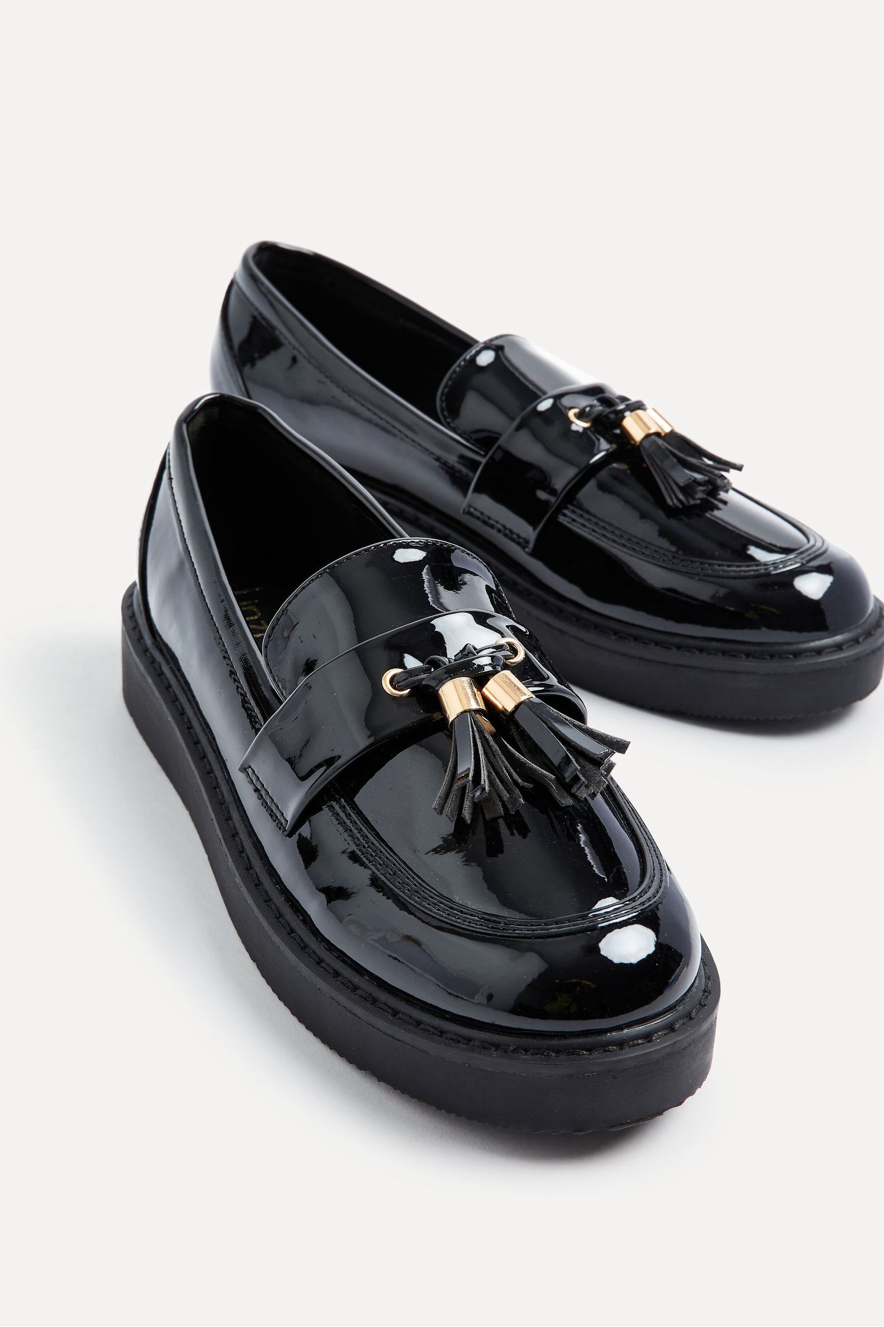 Platform loafers hot sale with tassels