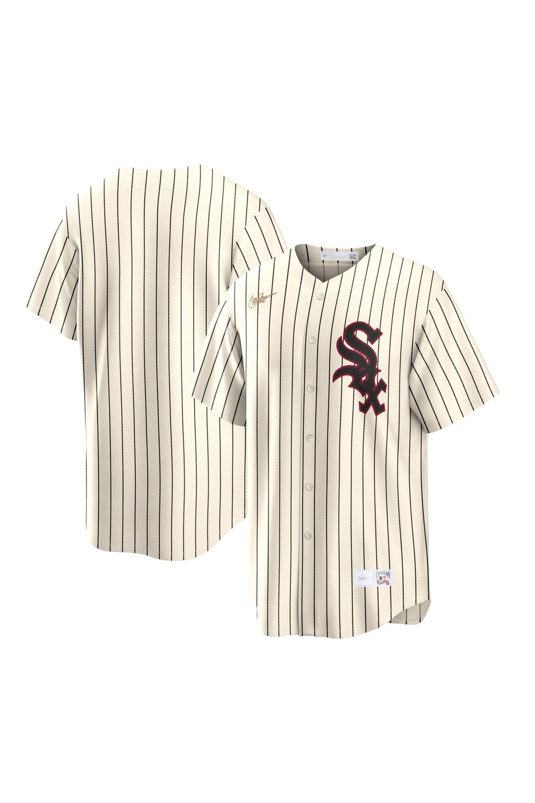 Nike white sox shirt 2025