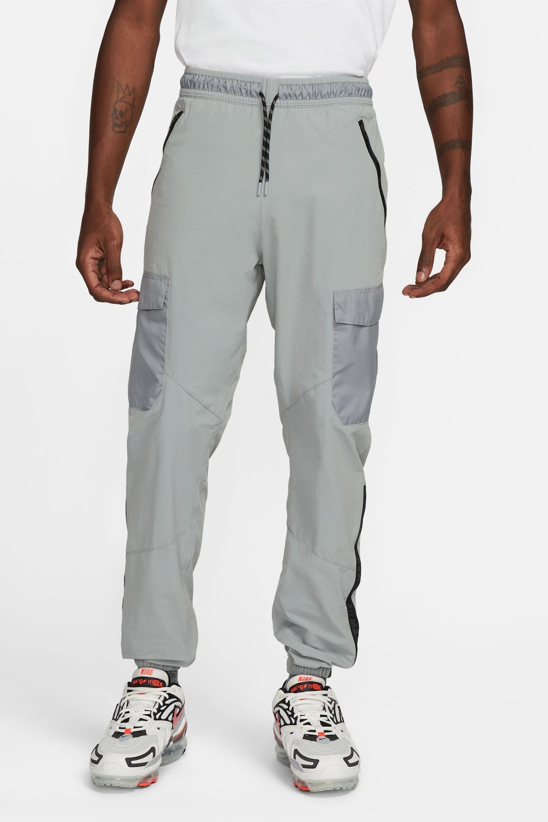 Nike air max combat pants hotsell