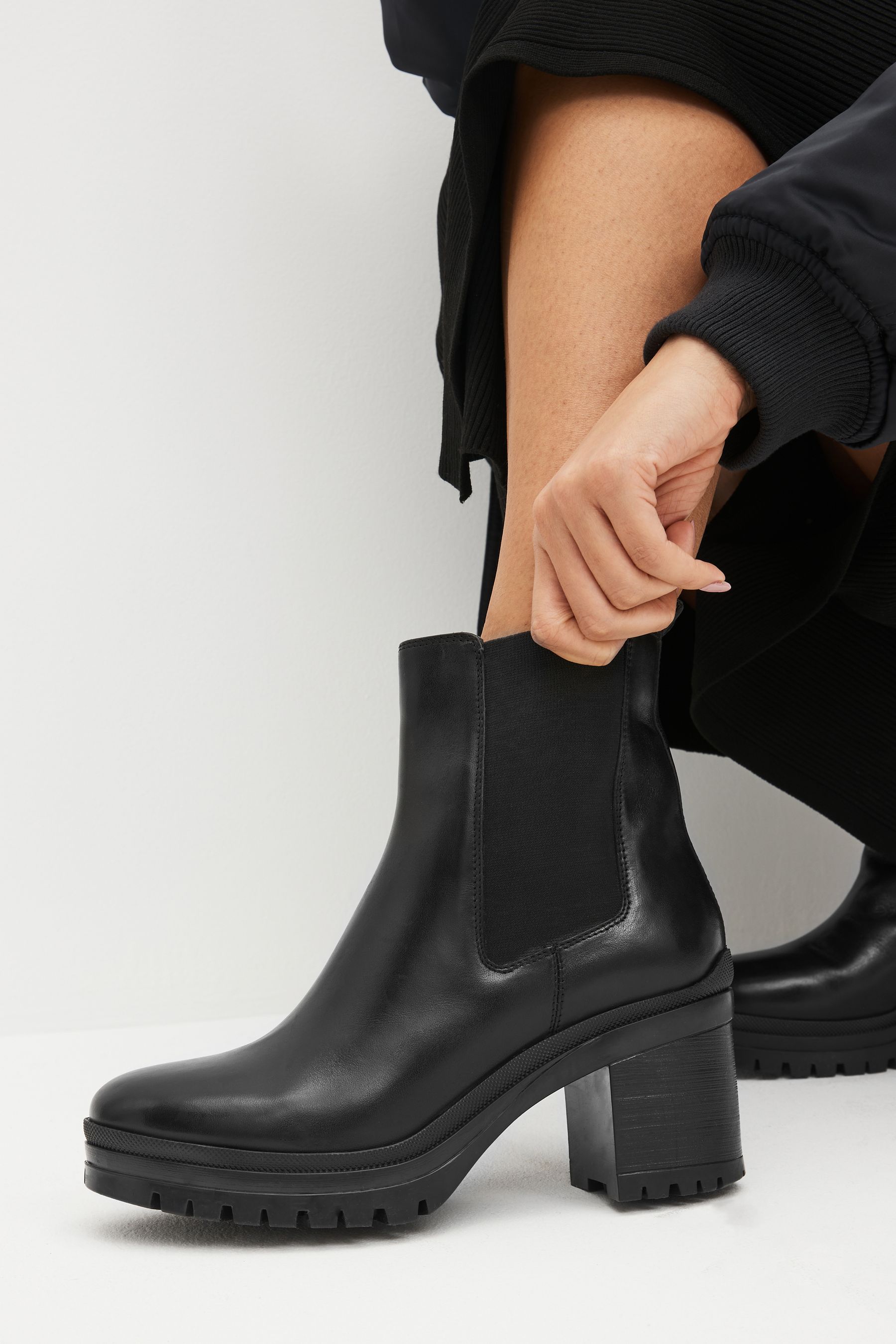 Cleated sole shop
