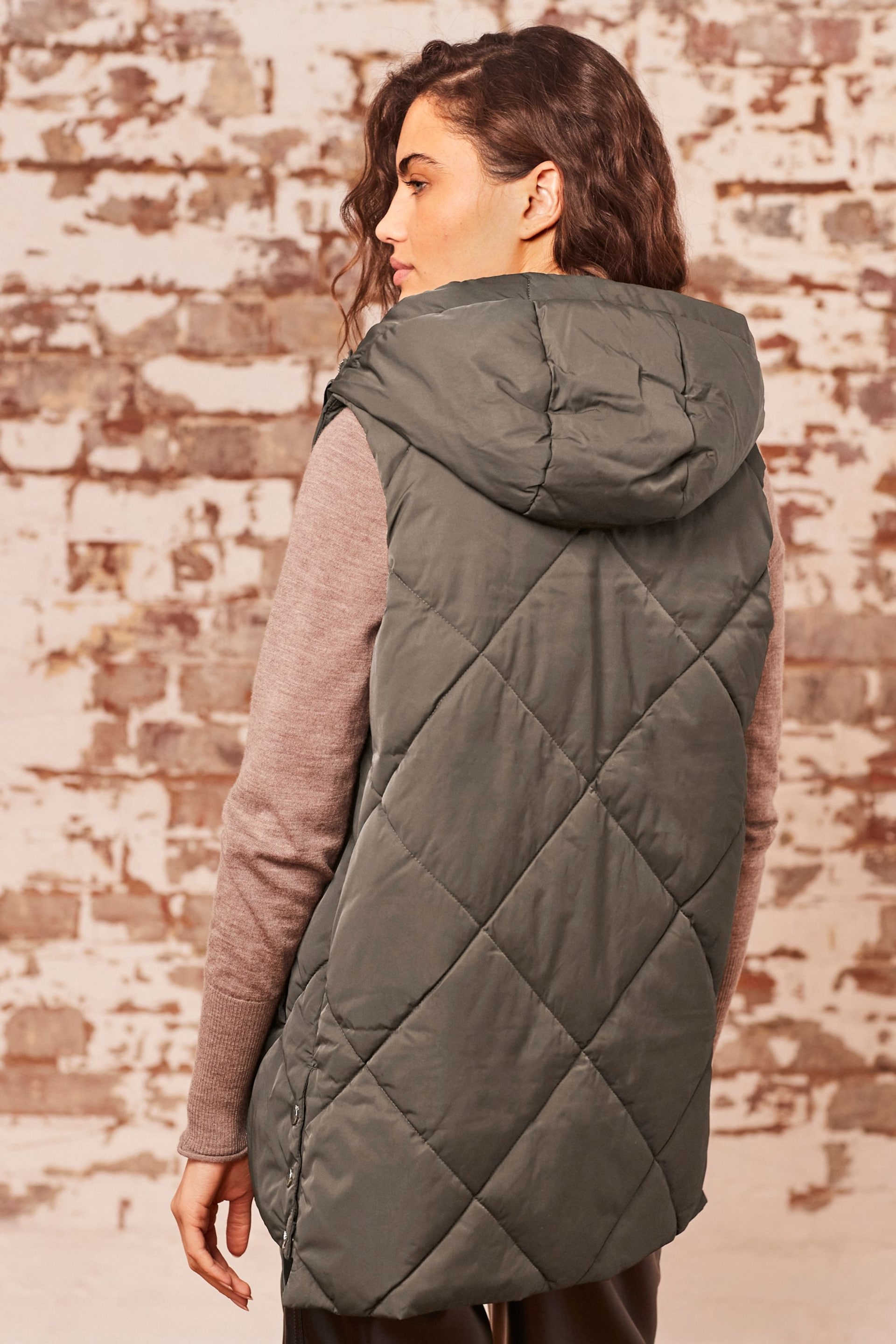 Khaki Green Quilted Gilet - Image 4 of 7