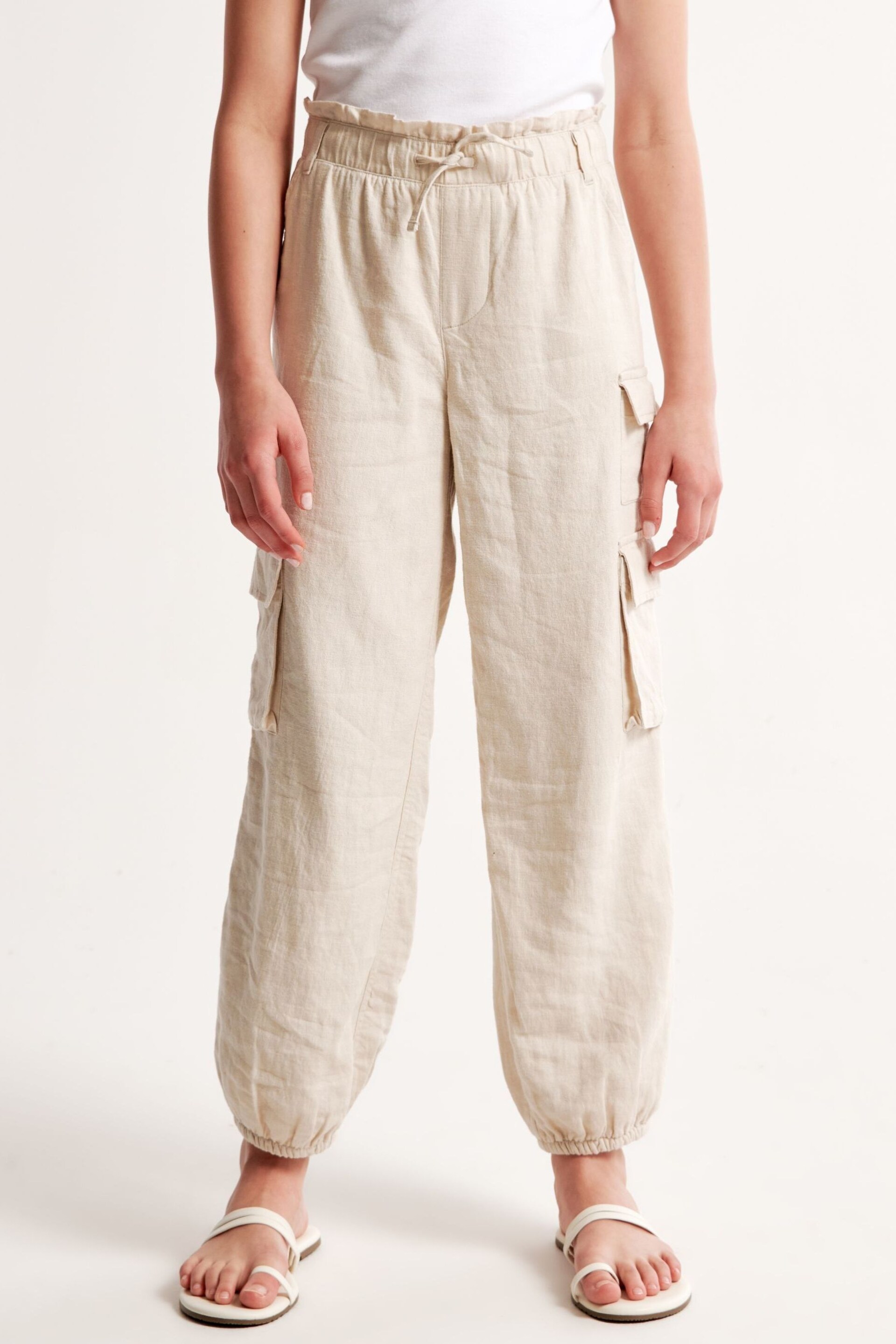 Abercrombie & Fitch Cream Linen Cargo Joggers With Pockets - Image 1 of 7